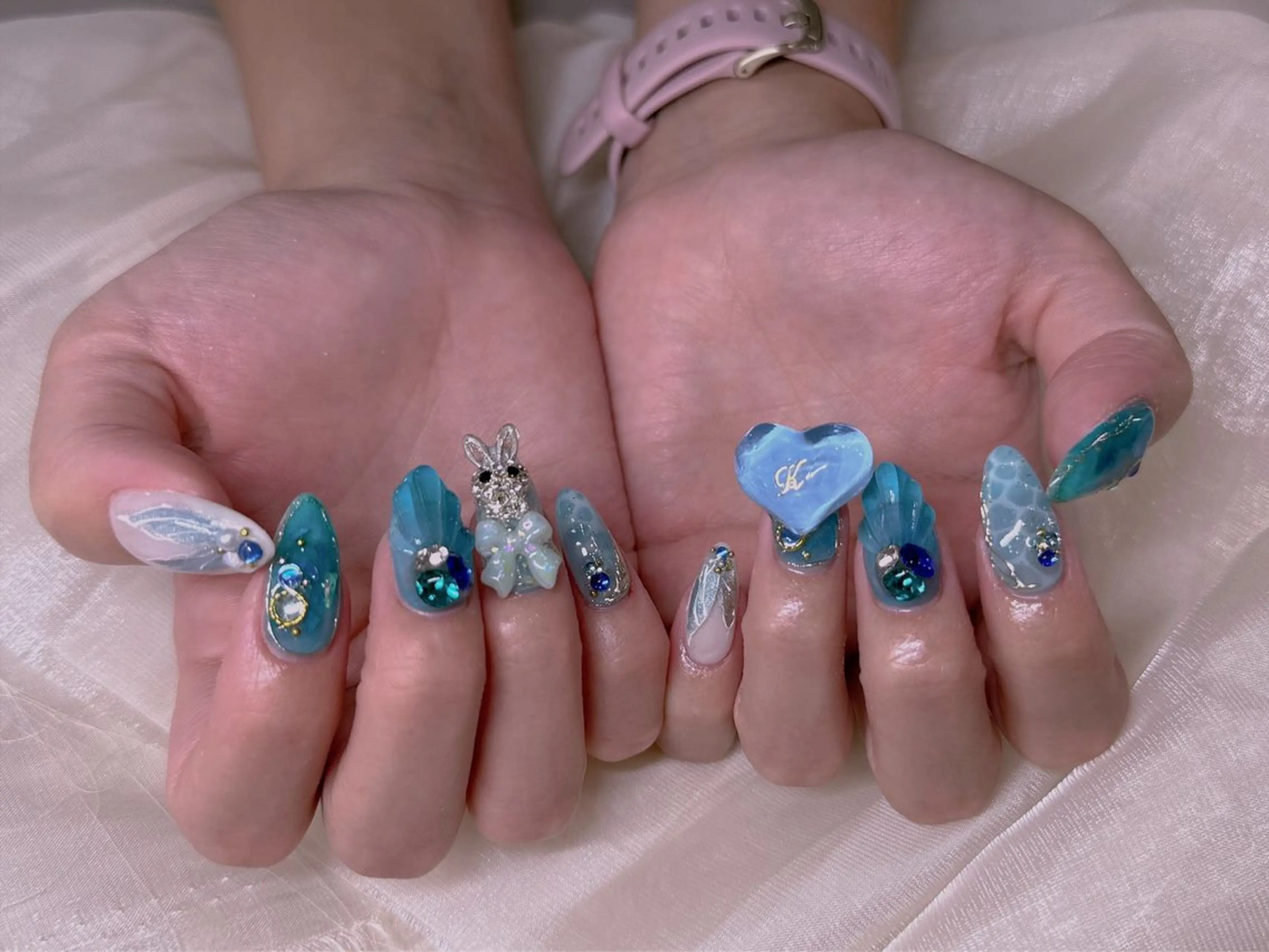 ネイル ハンドネイル リン リンのネイルデザイン