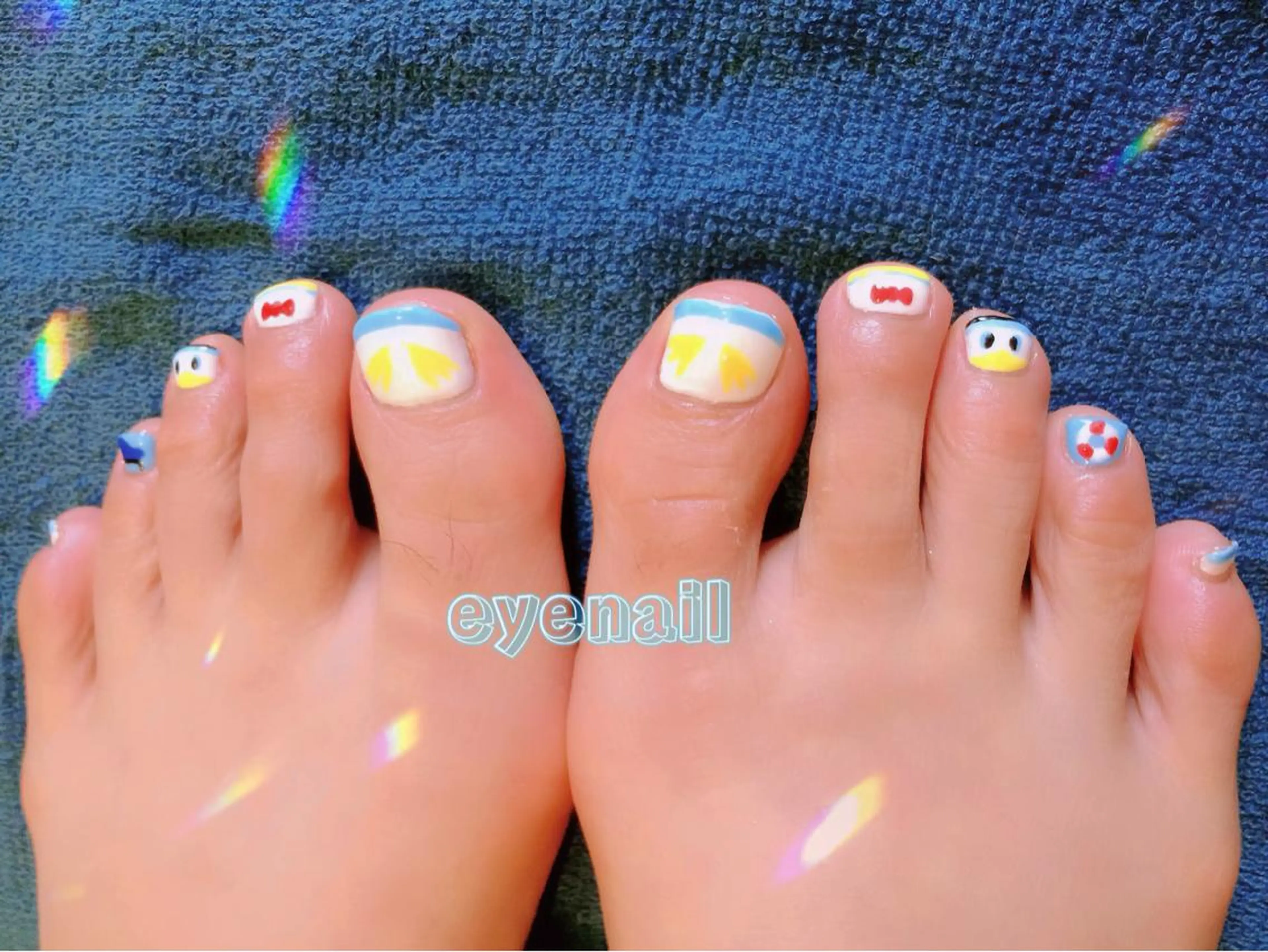 ネイル 持ち込み 黄色 フットネイル Eye nailのネイルデザイン