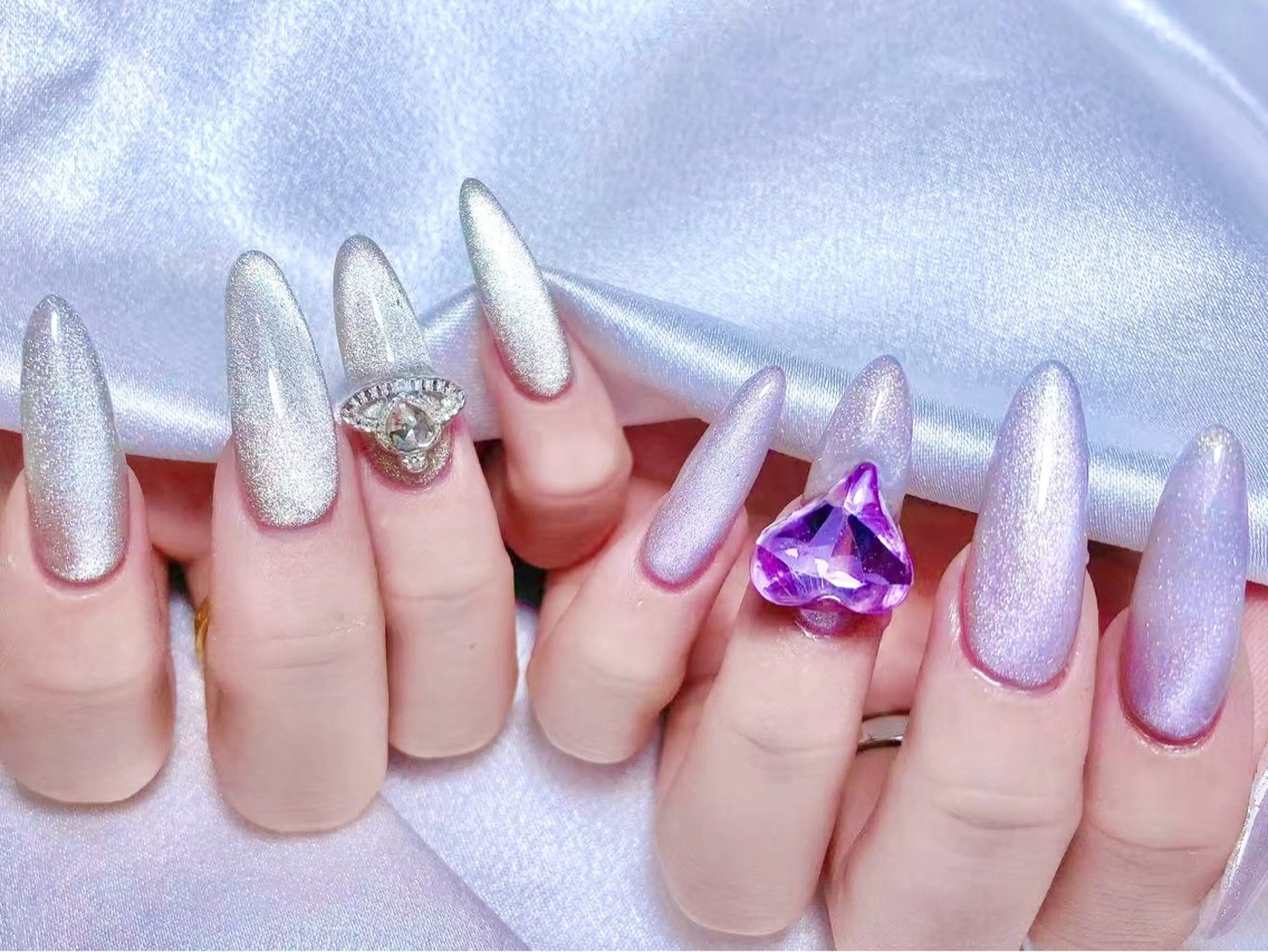 ネイル マグネットネイル 美爪パラジェル導入店 Sunnilyのネイルデザイン