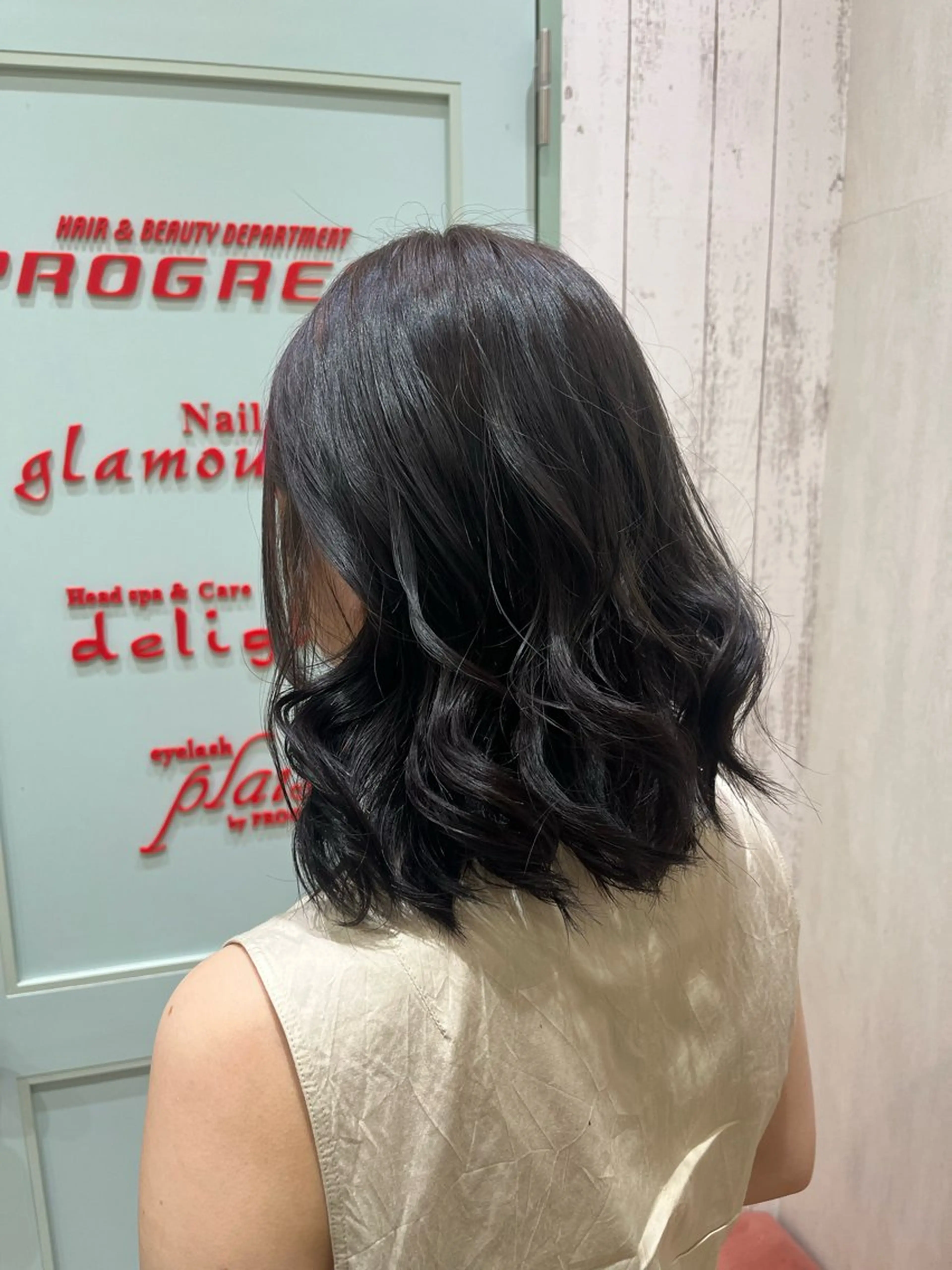 【18:00​〜​のみ⭕️】フルカラー(トーンダウン)+トリートメント(3,300円(税込)相当)モデル🥺🫧の写真