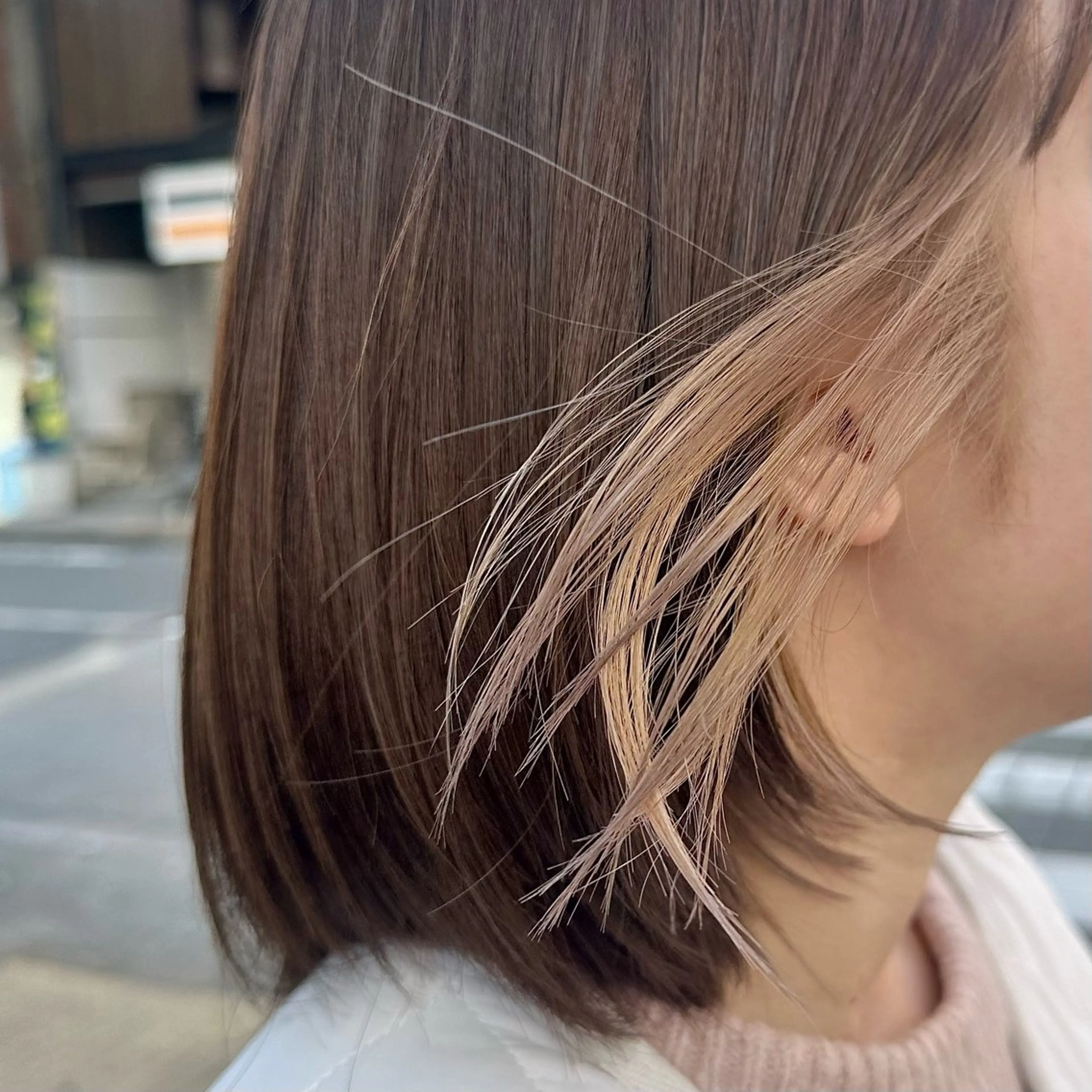 ミディアム カラー イヤリングカラー Sara newi 🎀透明感🎀のヘアスタイル