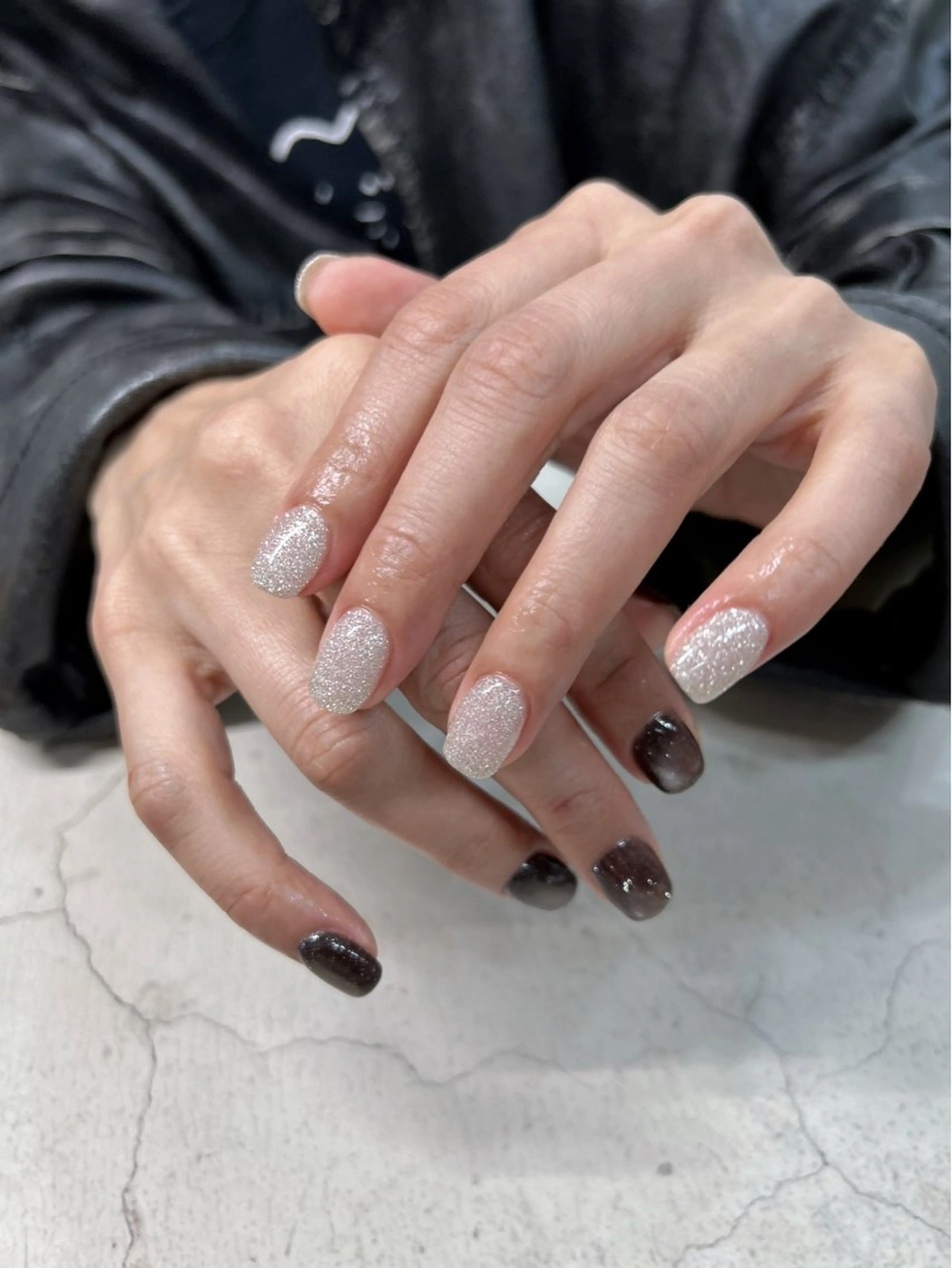 ネイル 透灯 TOUTOU 🪄のネイルデザイン