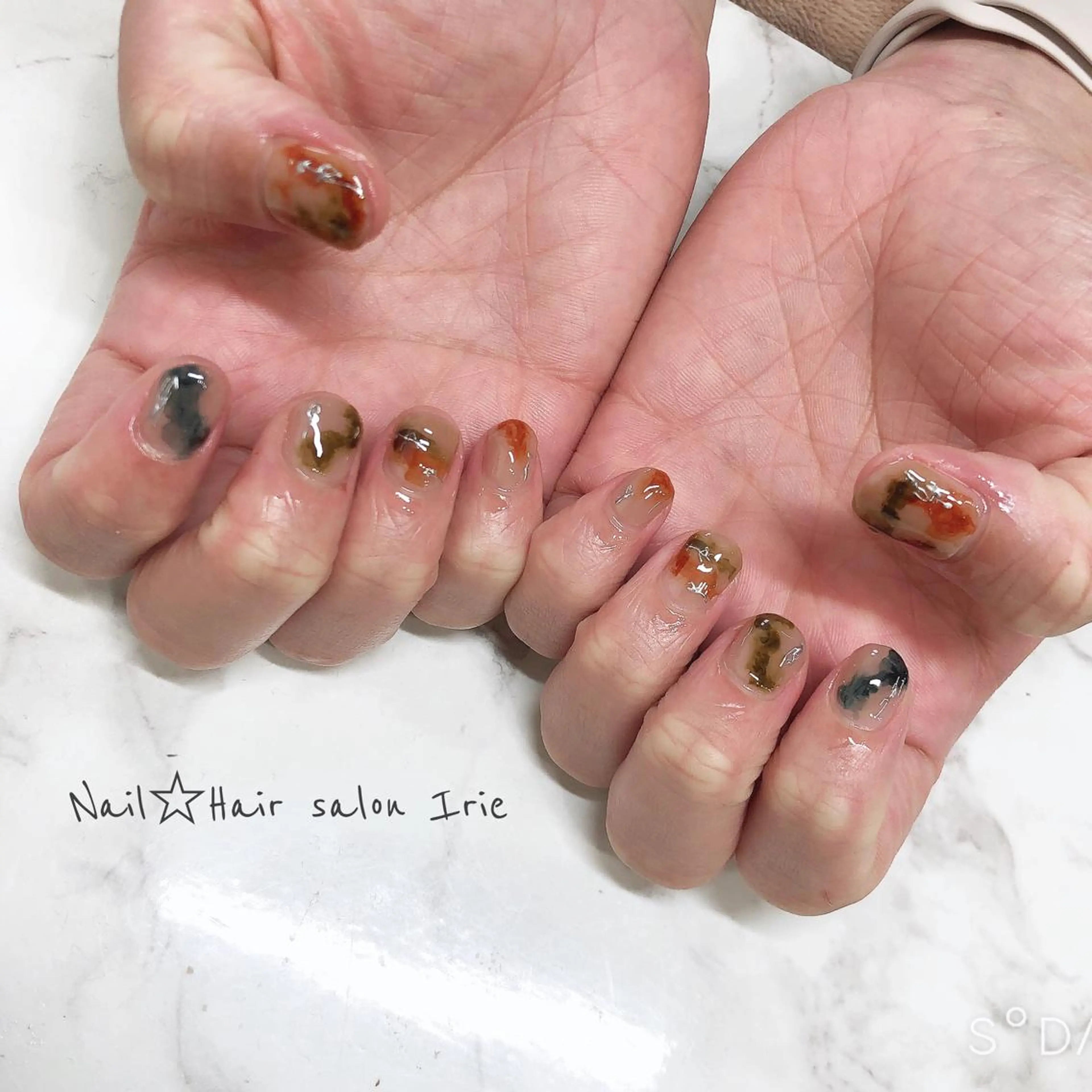 ネイル ハンドネイル 與儀 知佳のネイルデザイン