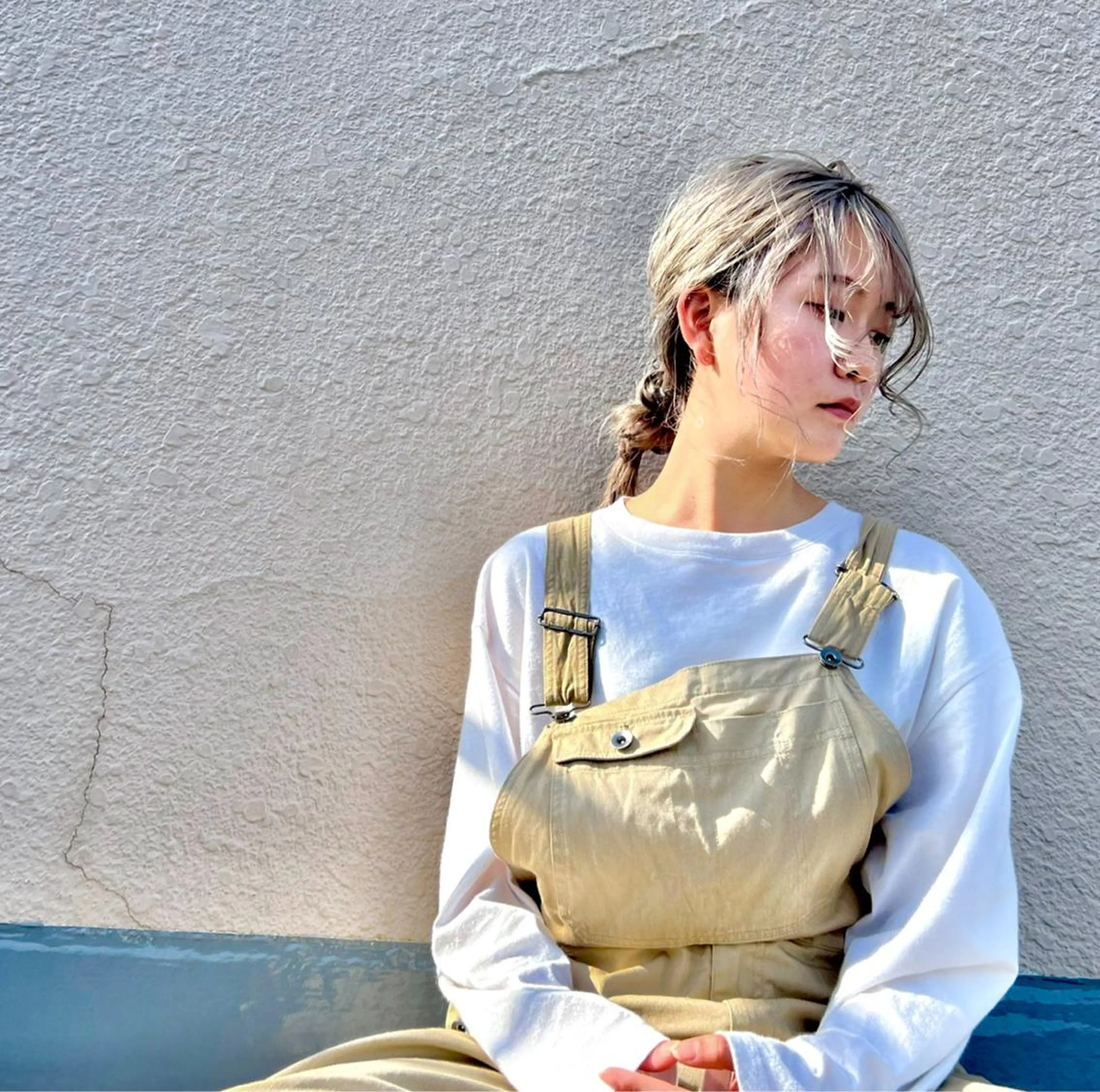 ロング カラー 岸田 梓武生のヘアスタイル