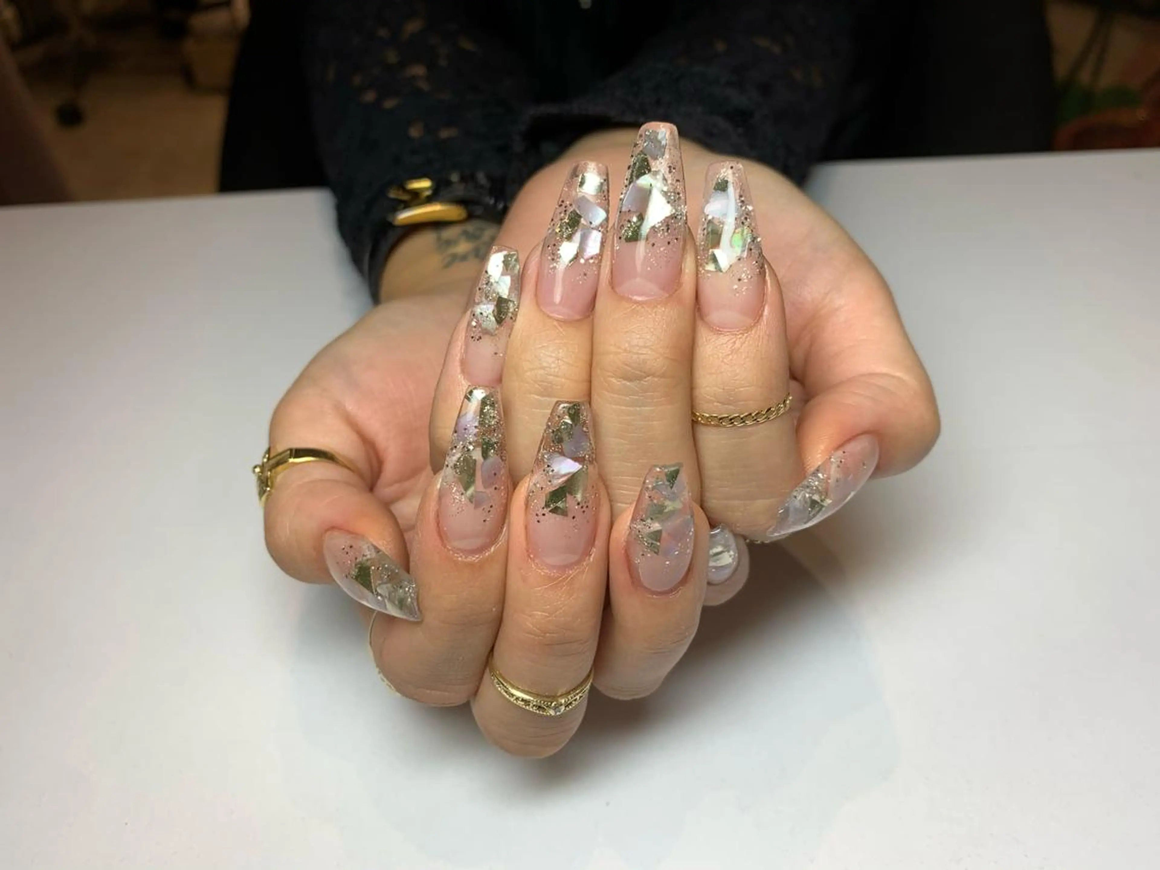 ネイル ハンドネイル ネイルルーム チャームのネイルデザイン