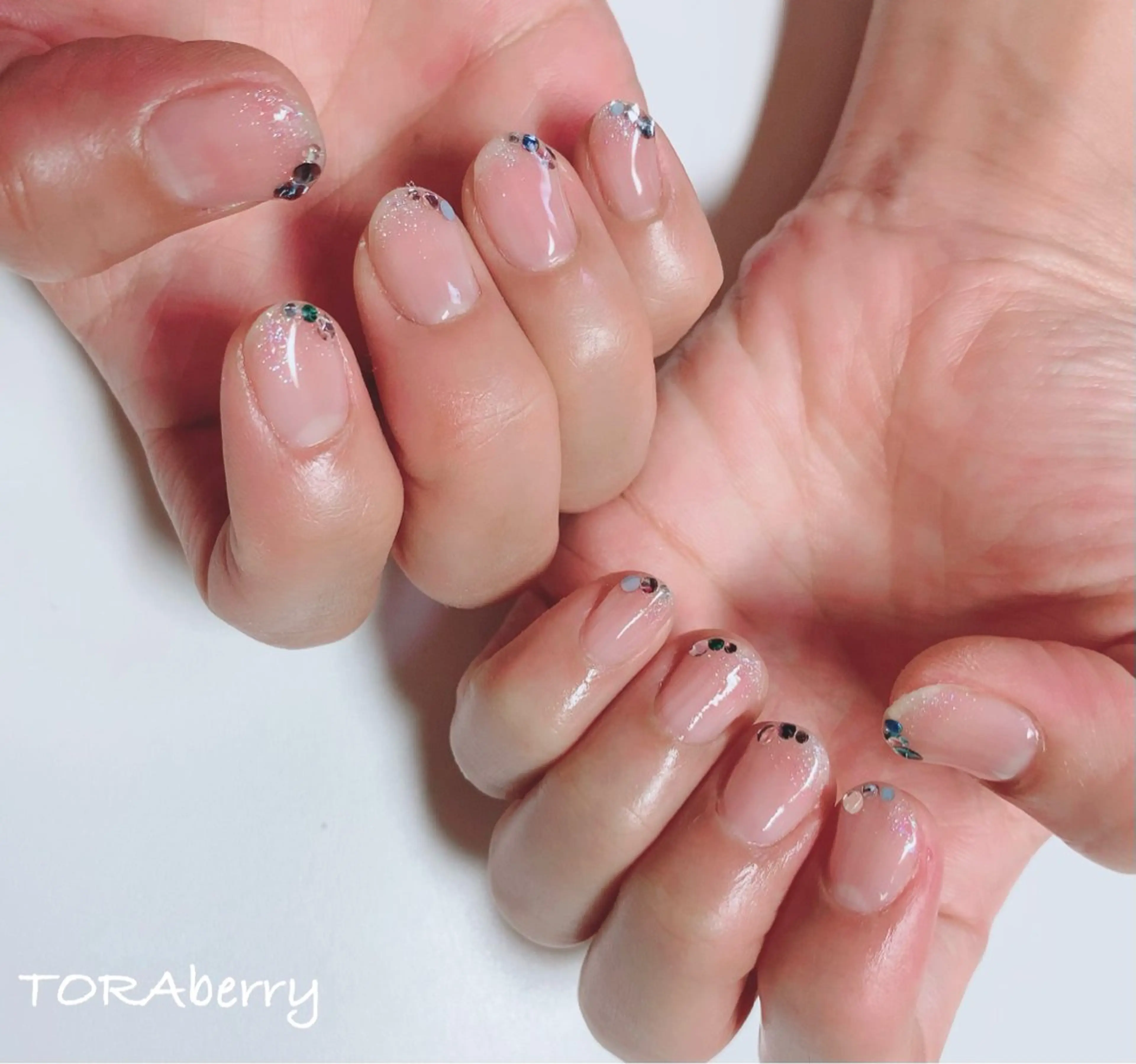 ネイル ハンドネイル ネイリスト なつみのネイルデザイン