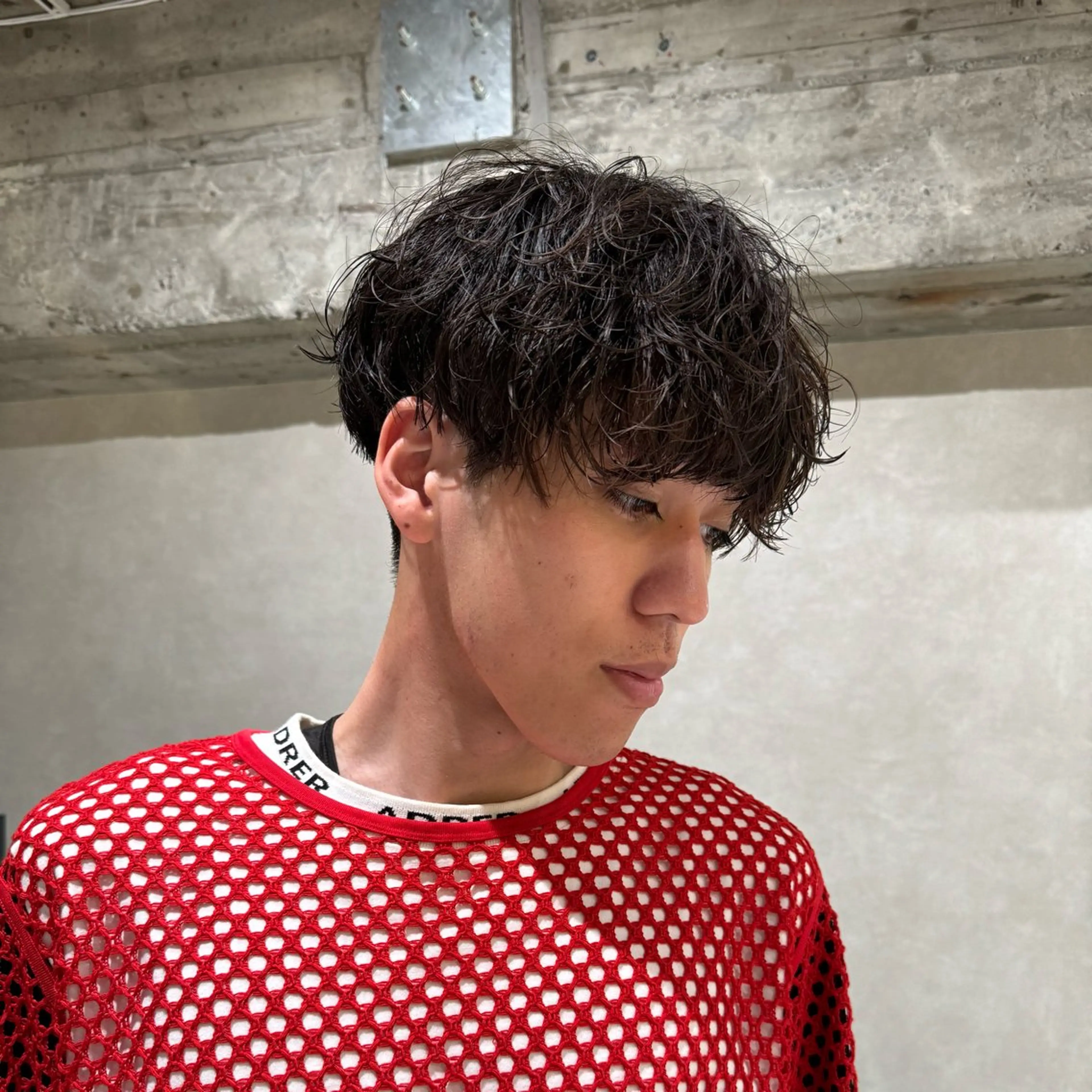 パーマ メンズ 新宿 韓国 シャドウパーマ 志龍のヘアスタイル