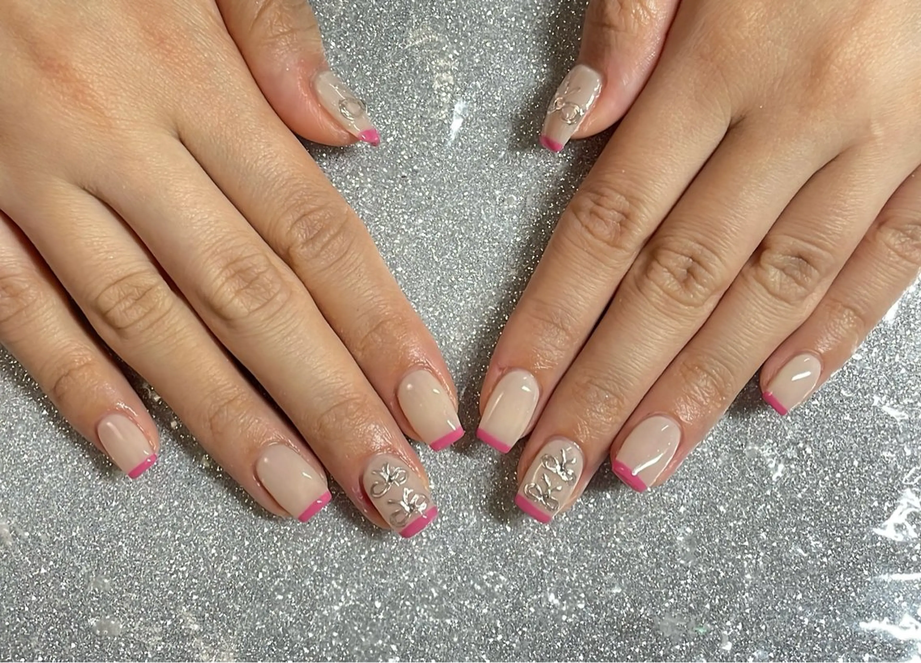 ネイル ハンドネイル VIERU 🌈🎀💖のネイルデザイン