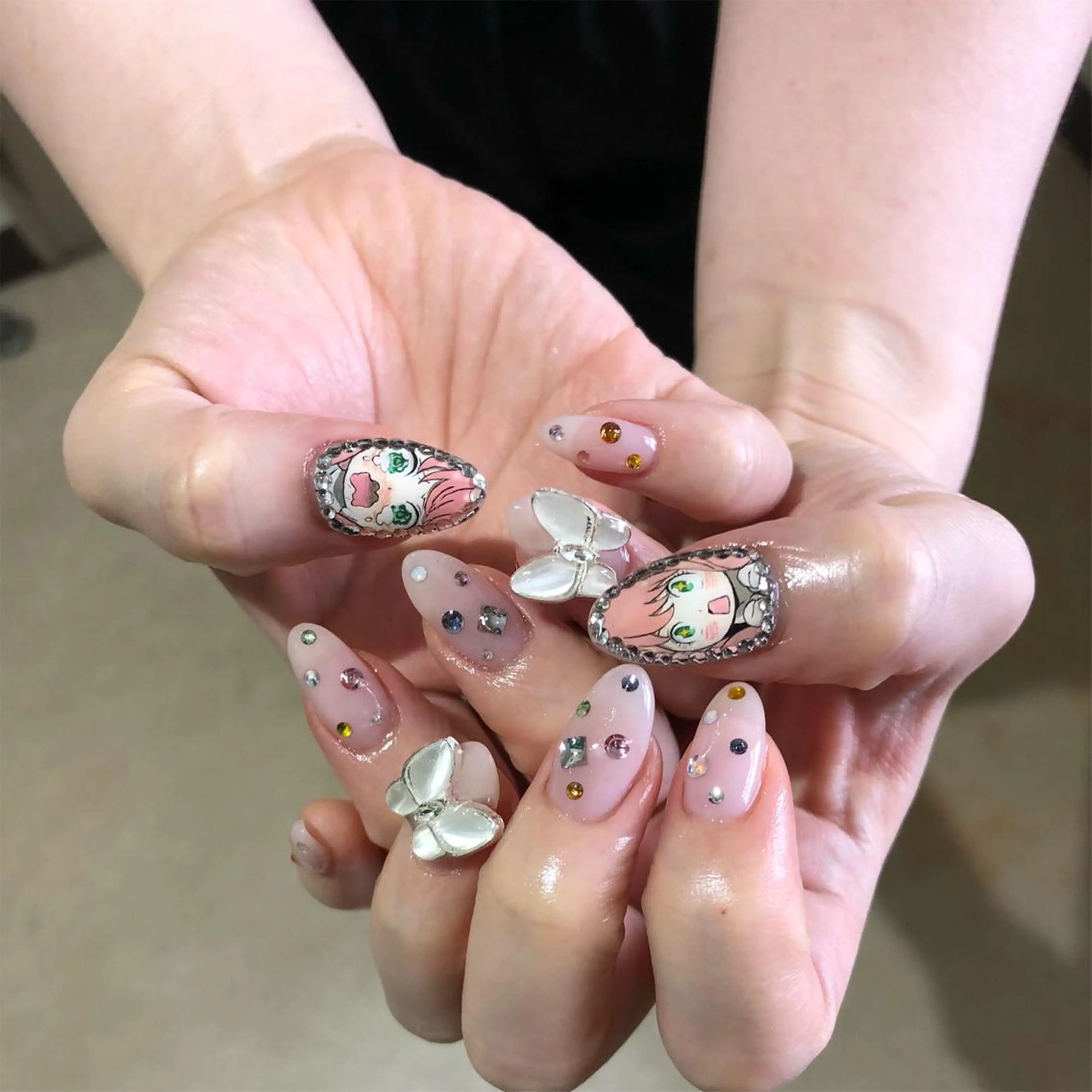 ネイル アートネイル パラあり！フィルイン 美フォルムのネイルデザイン