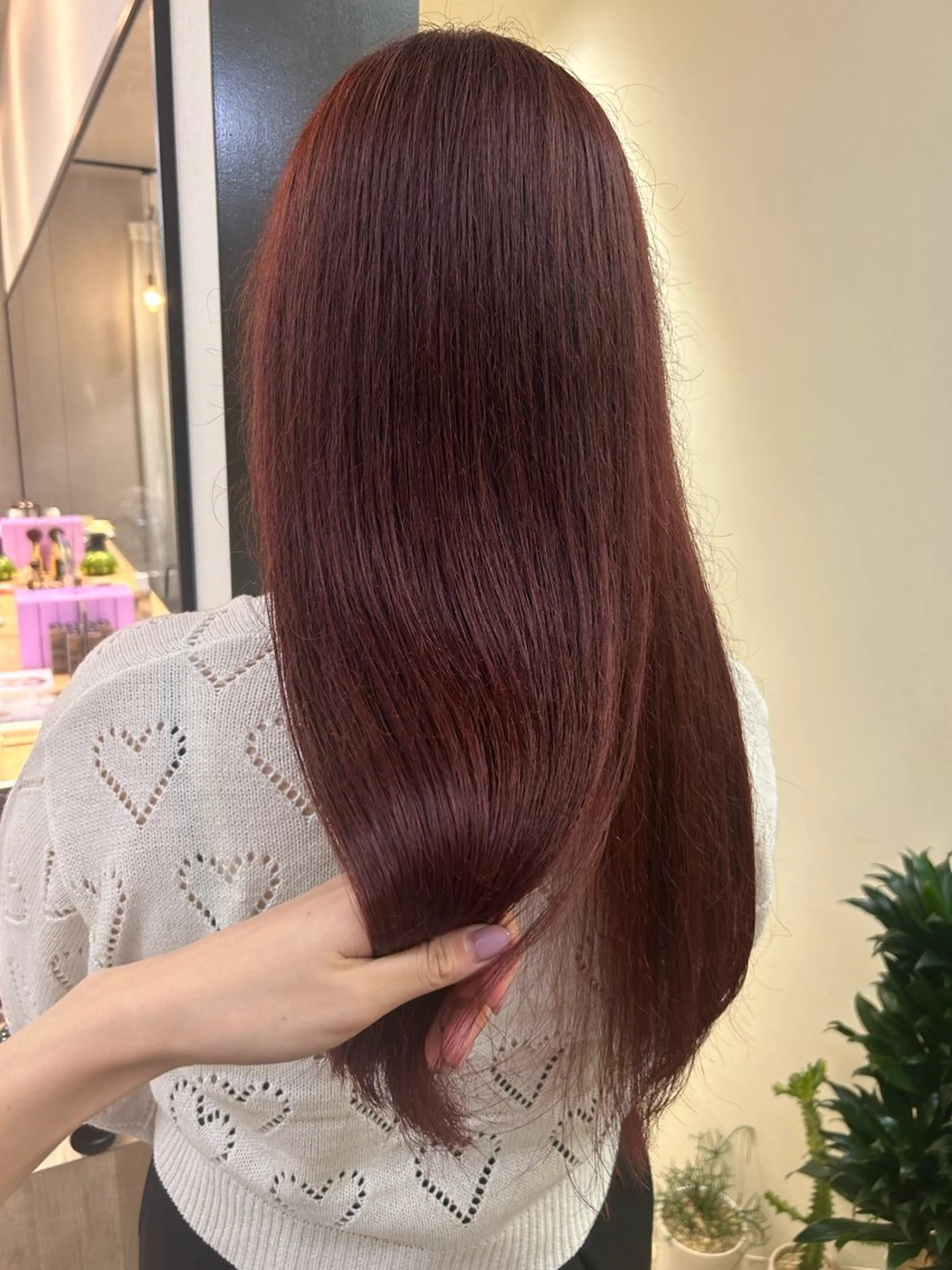 ロング カラー ブリーチ ダブルカラー ブリーチなしカラー レッドカラー ローズカラー カット ヘアカラー トリートメント hub hair レイヤー/透明感のヘアスタイル