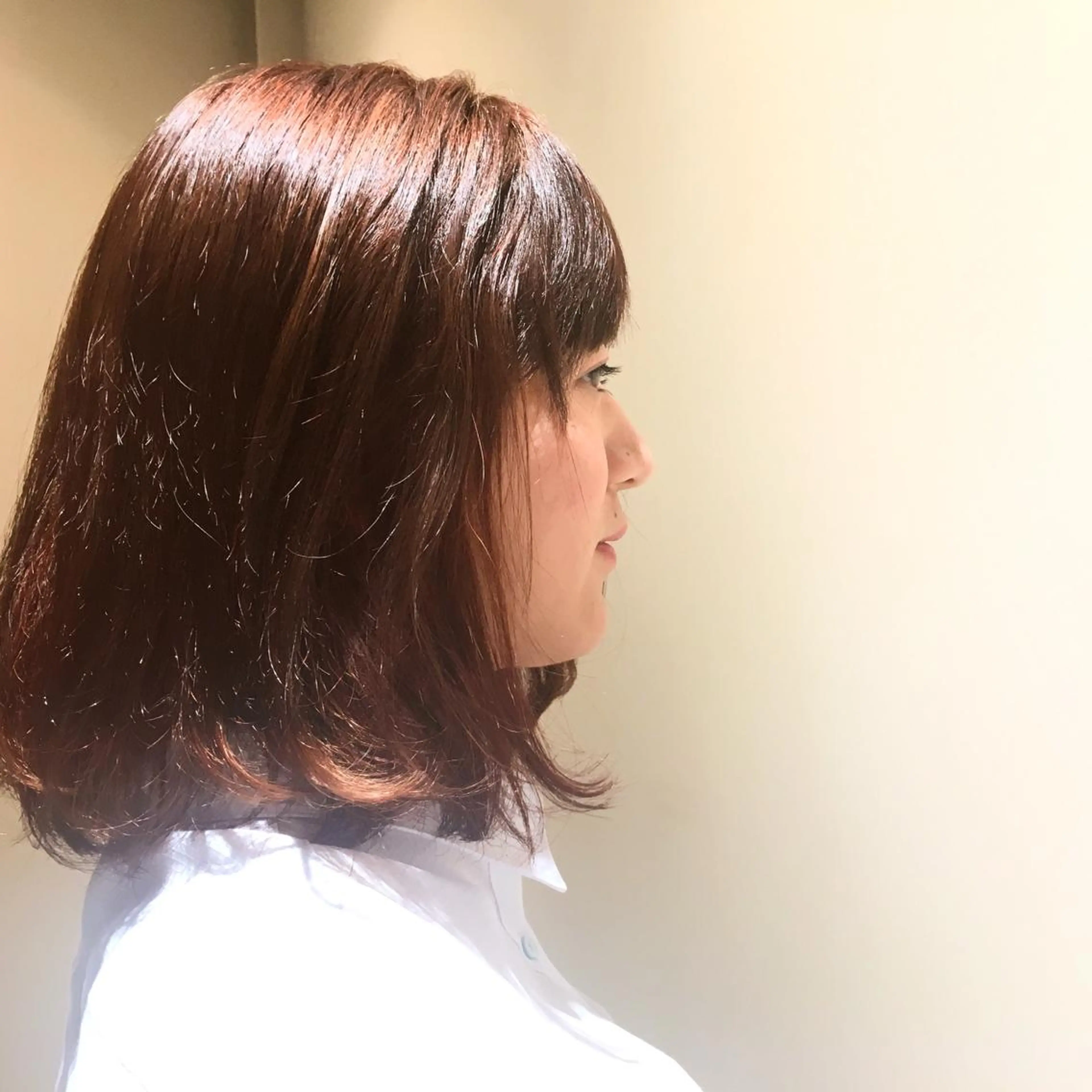 ミディアム カラー オレンジ 野々村 朋美のヘアスタイル