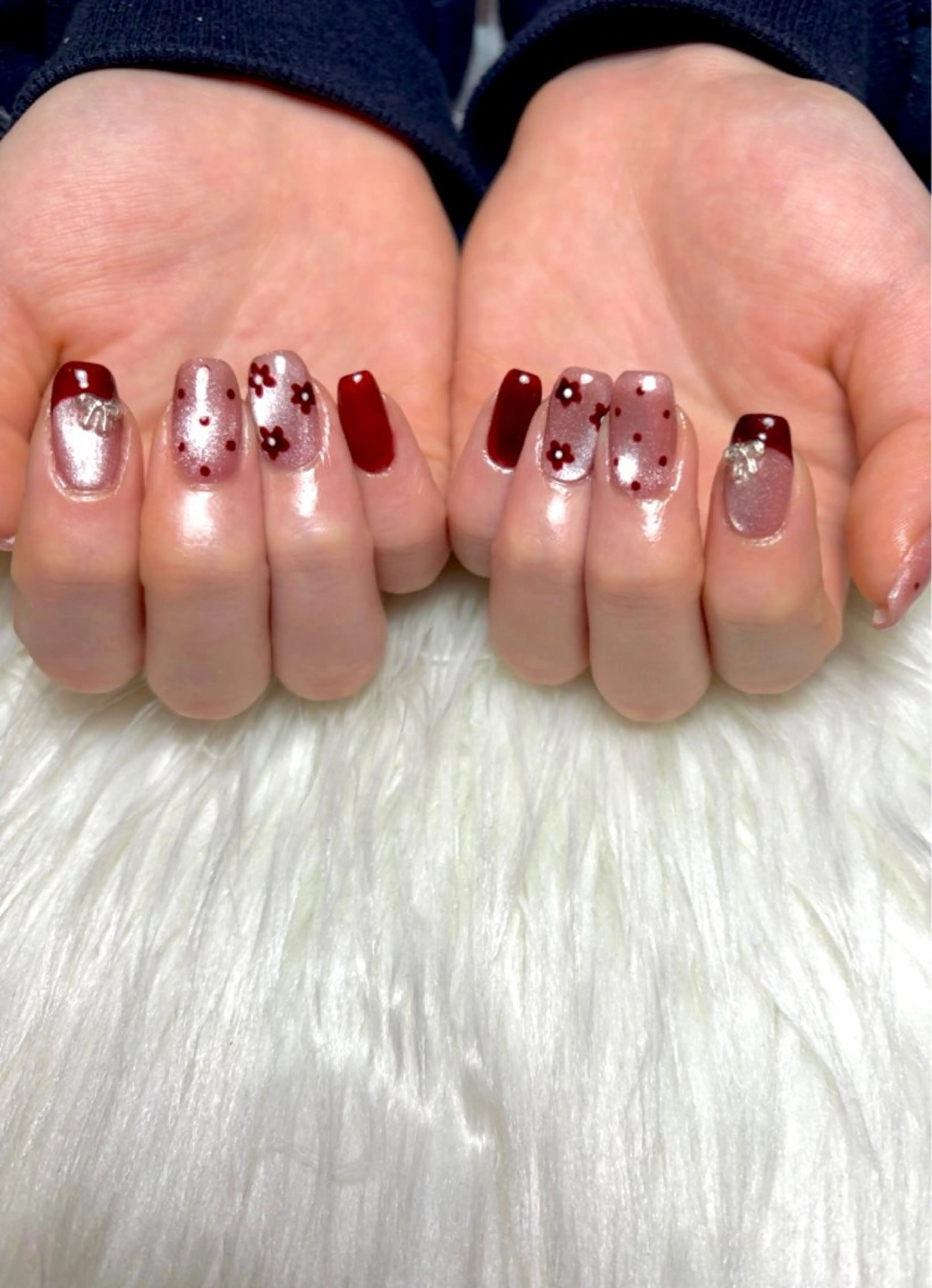 ネイル フレンチネイル ガーリー マグネットネイル 持ち込み ハンドネイル untitled Meeのネイルデザイン