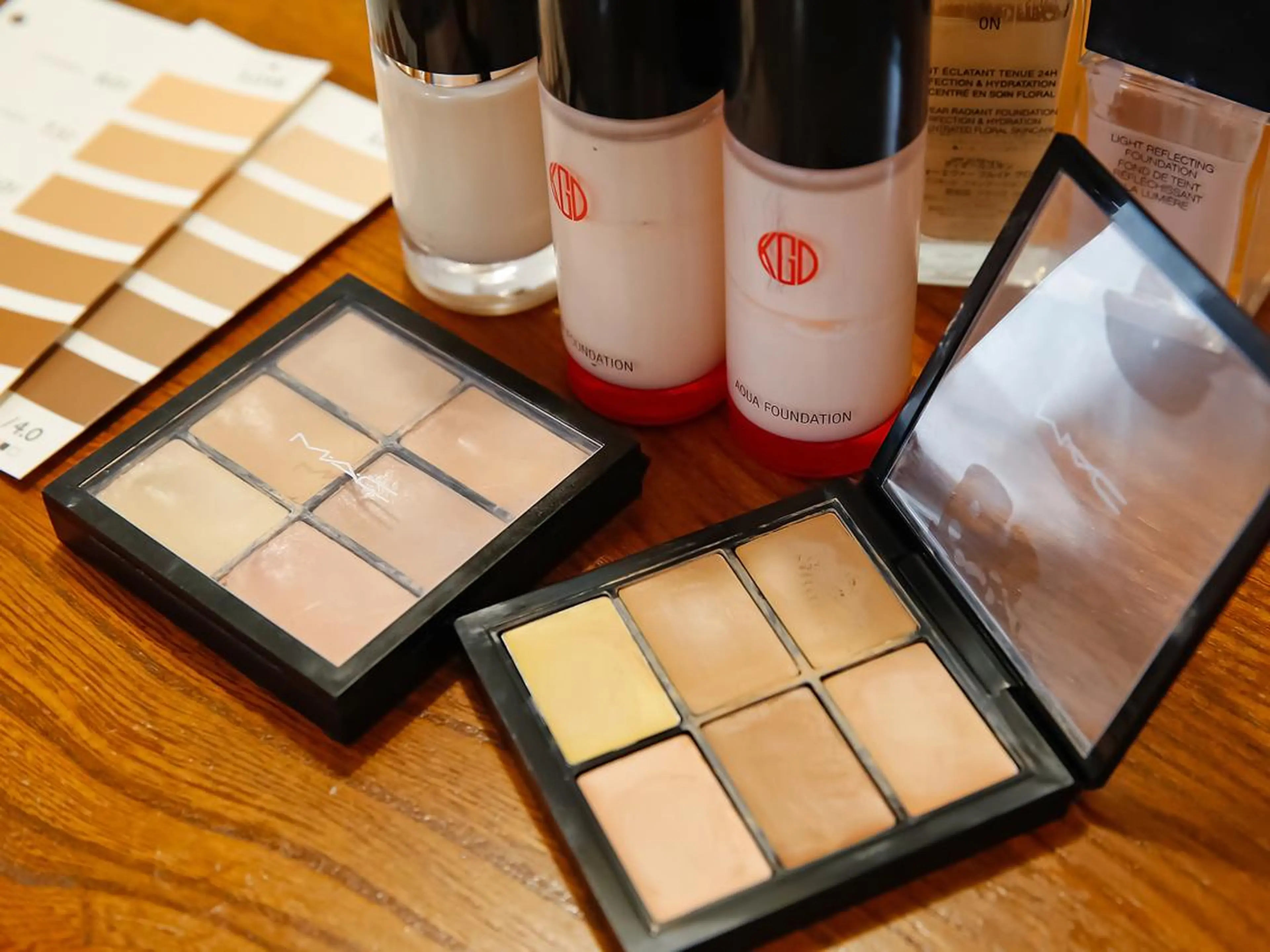 【肌がキレイに見えるメイク方】お肌のお悩みを解消し美肌印象を高めるベースメイクレッスン(45分)6000円の写真