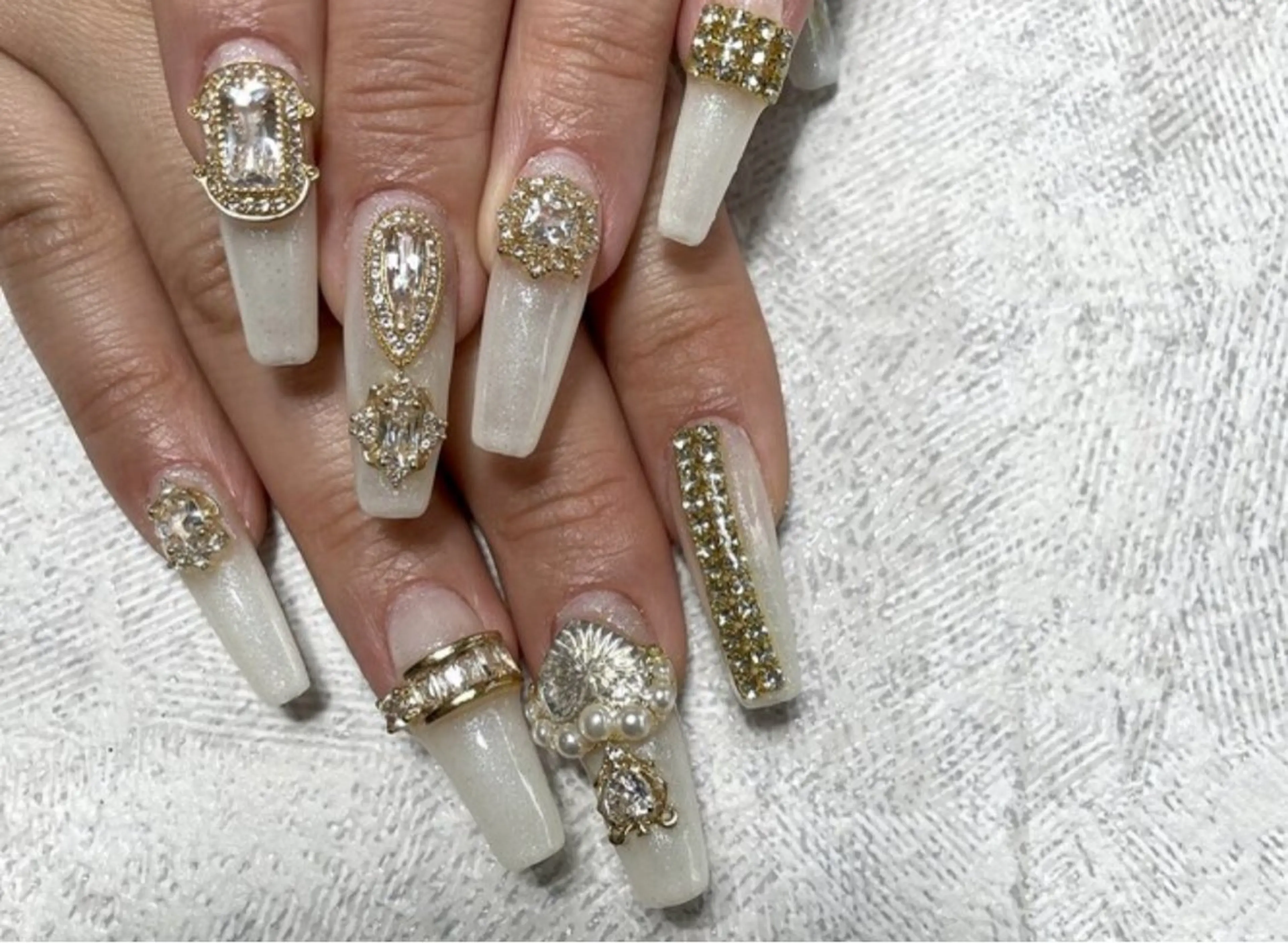 ネイル 7nail所属・なんば7nail YUZUHAのネイルデザイン