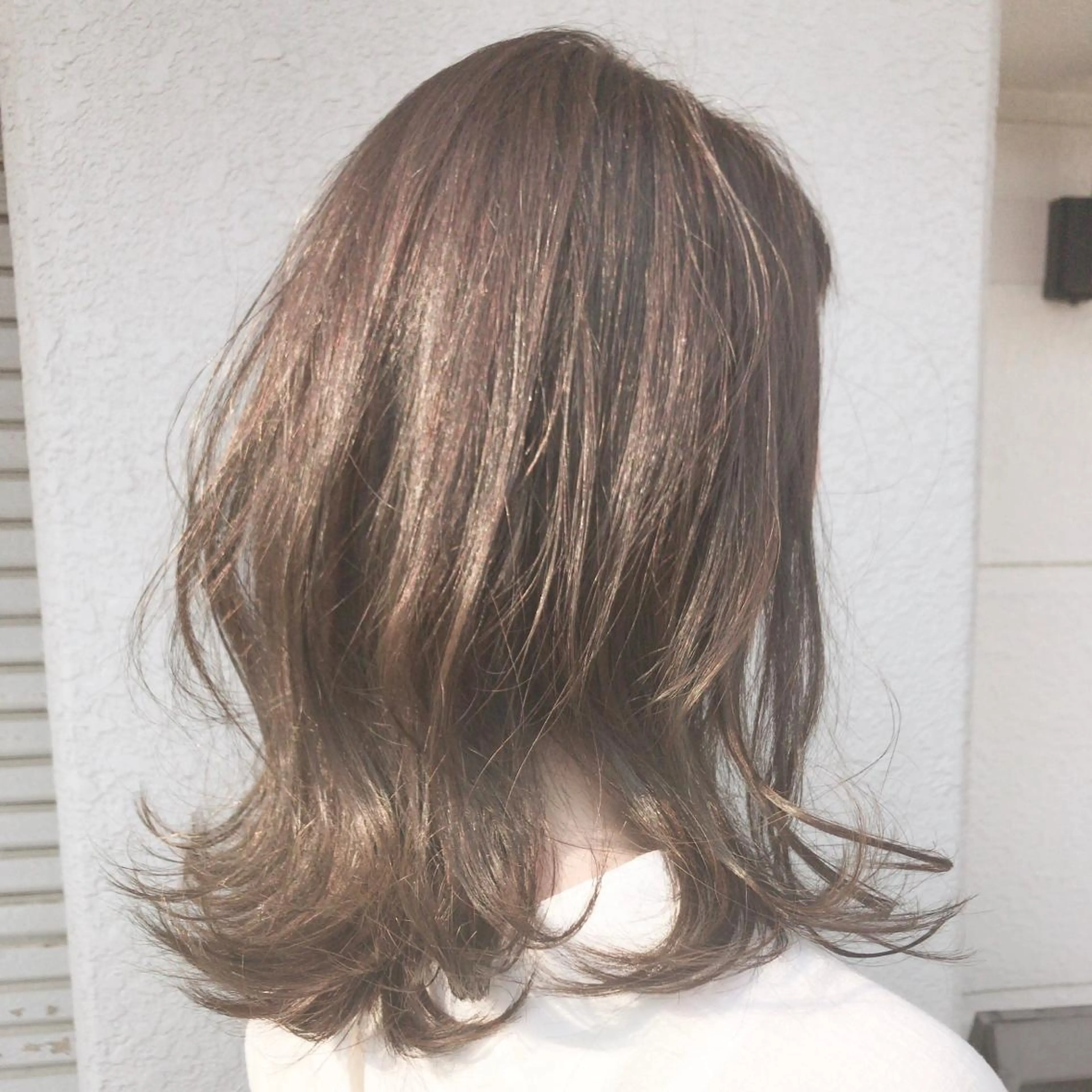 ミディアム カラー レイヤーカット匠 イソザキノリユキのヘアスタイル