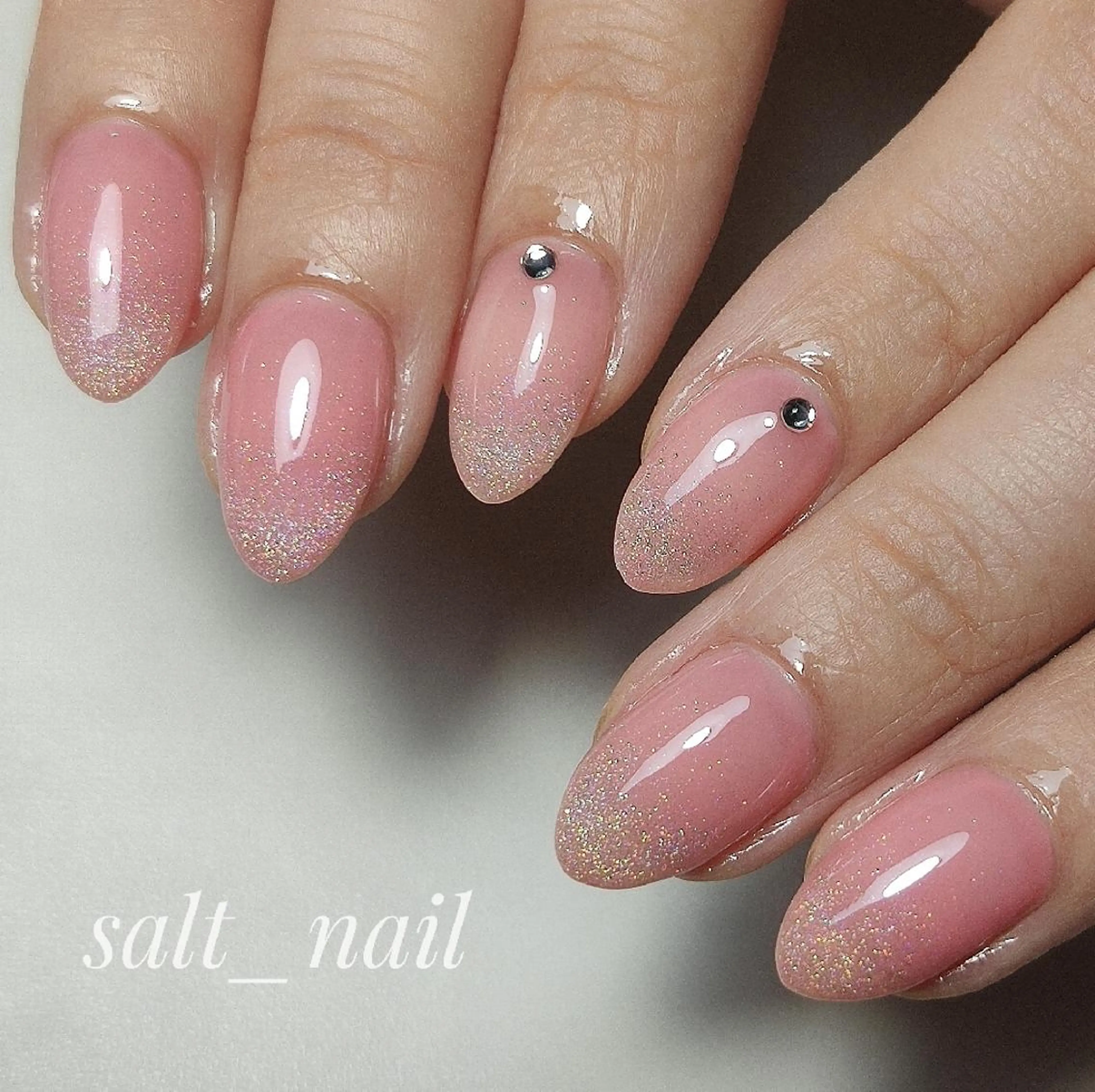 ネイル オーロラネイル マグネットネイル 個人サロン saltnailのネイルデザイン
