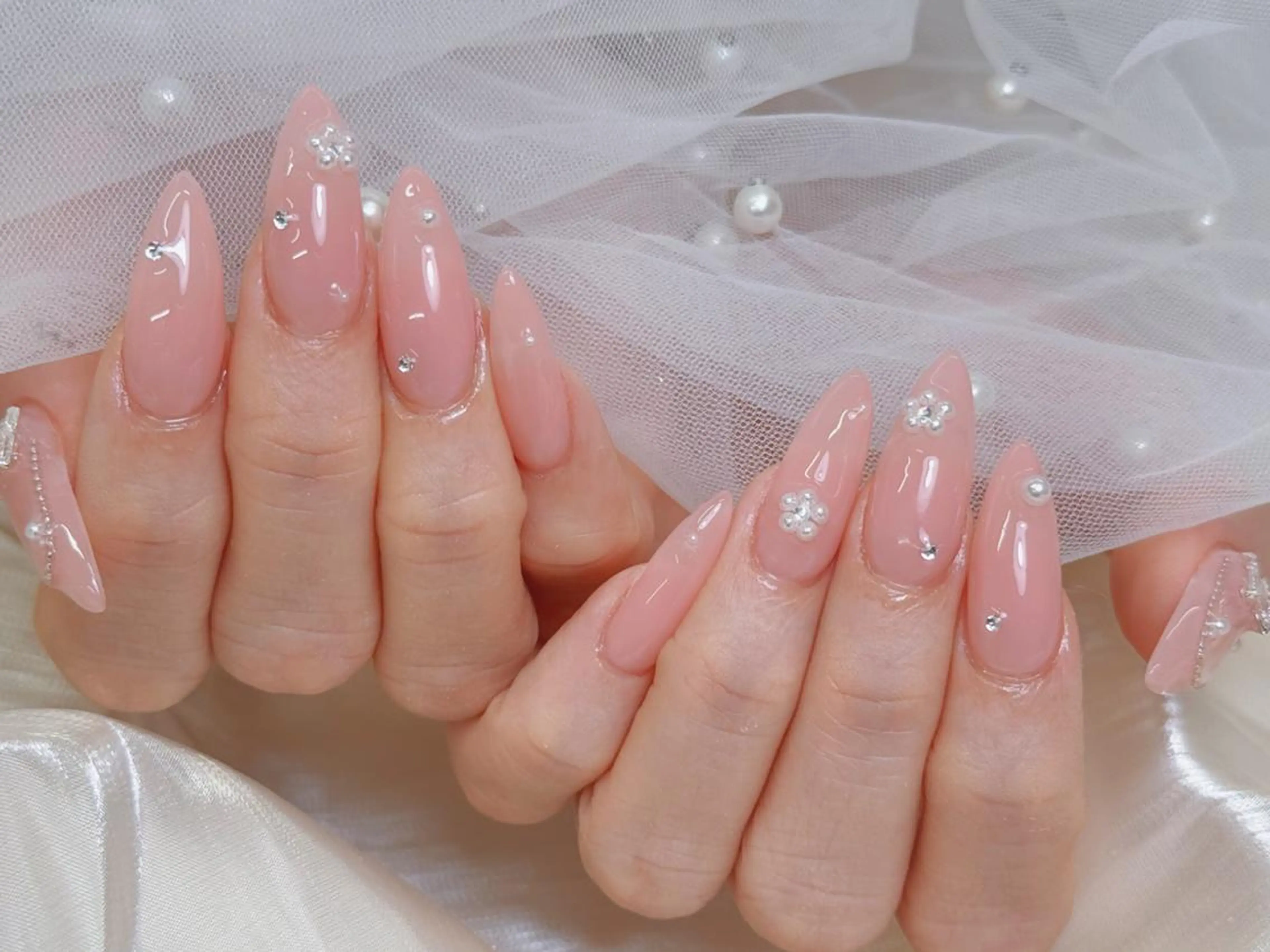 ネイル 💕リリ 🩷のネイルデザイン