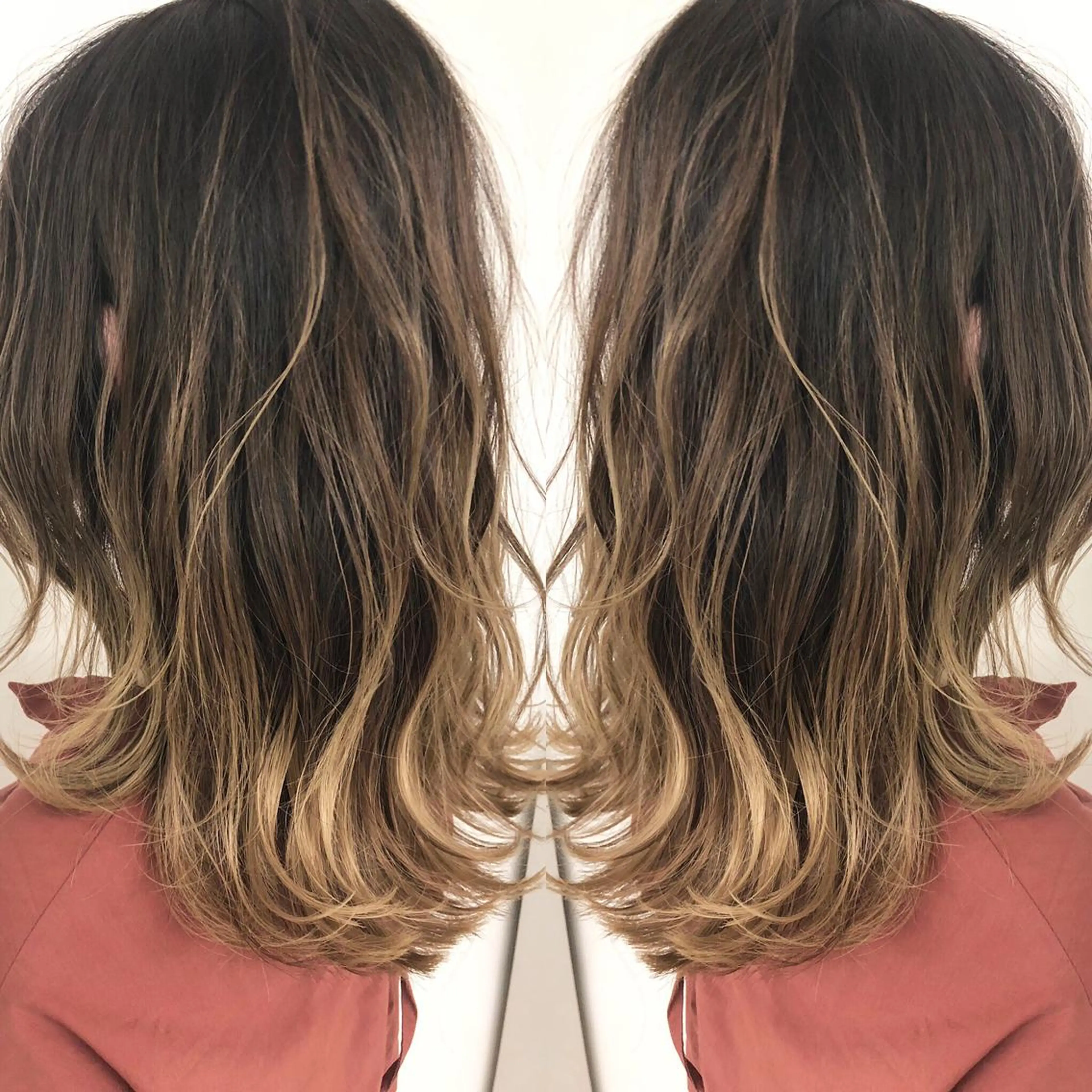 ミディアム カラー アッシュ バレイヤージュ ブリーチ グラデーションカラー グレージュ 三鷹で1番ショート ボブをカットする新谷のヘアスタイル