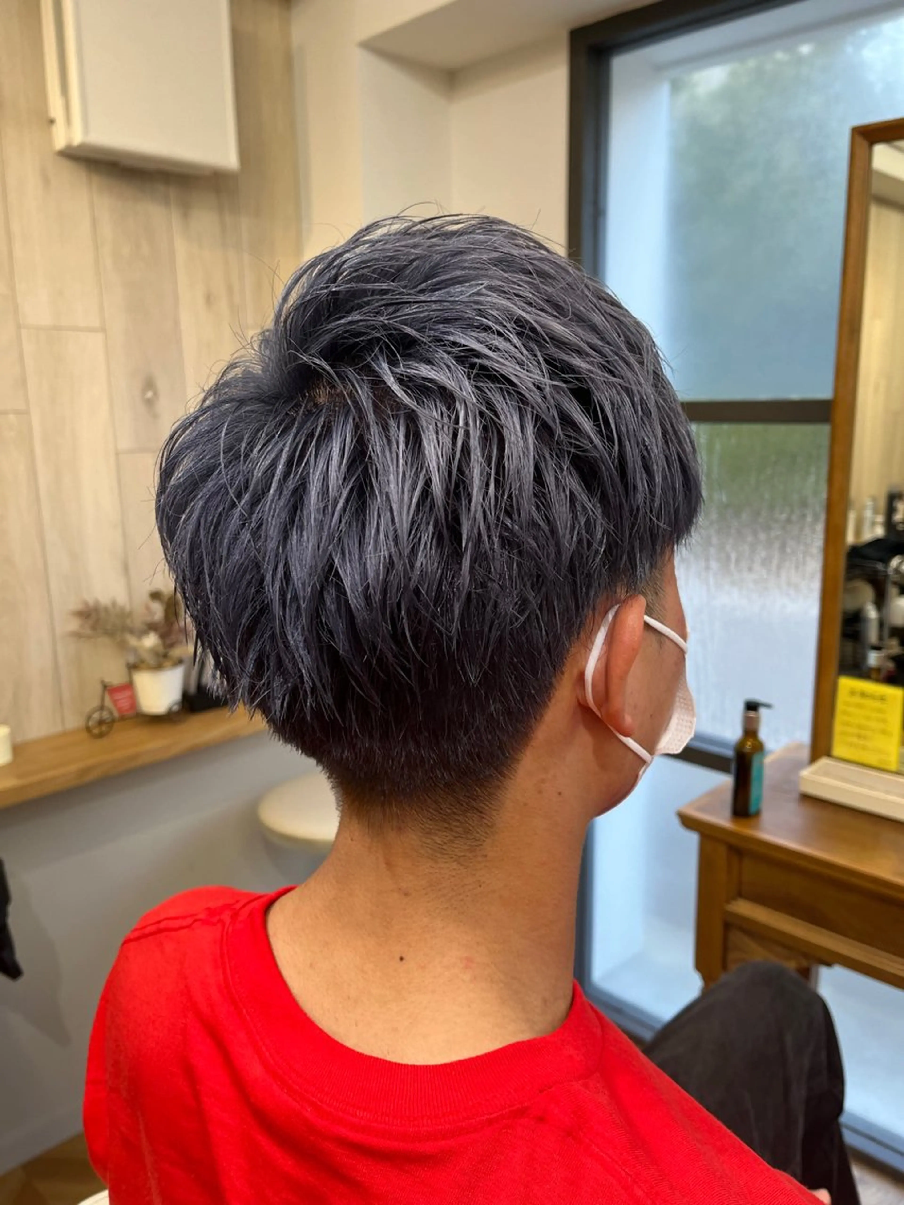 ショート カラー メンズ 西山 良波のヘアスタイル