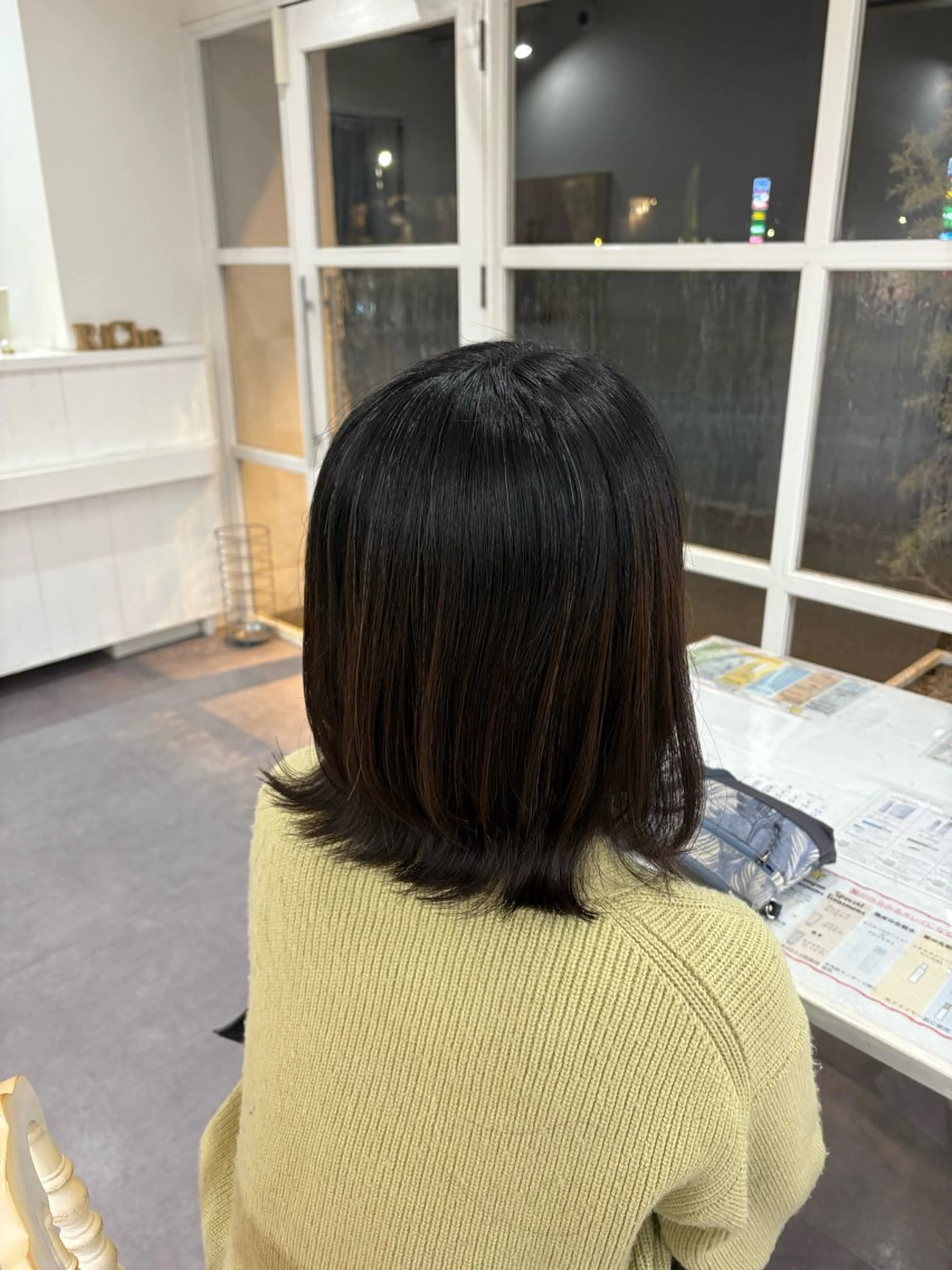 ミディアム 高橋 真歩のヘアスタイル