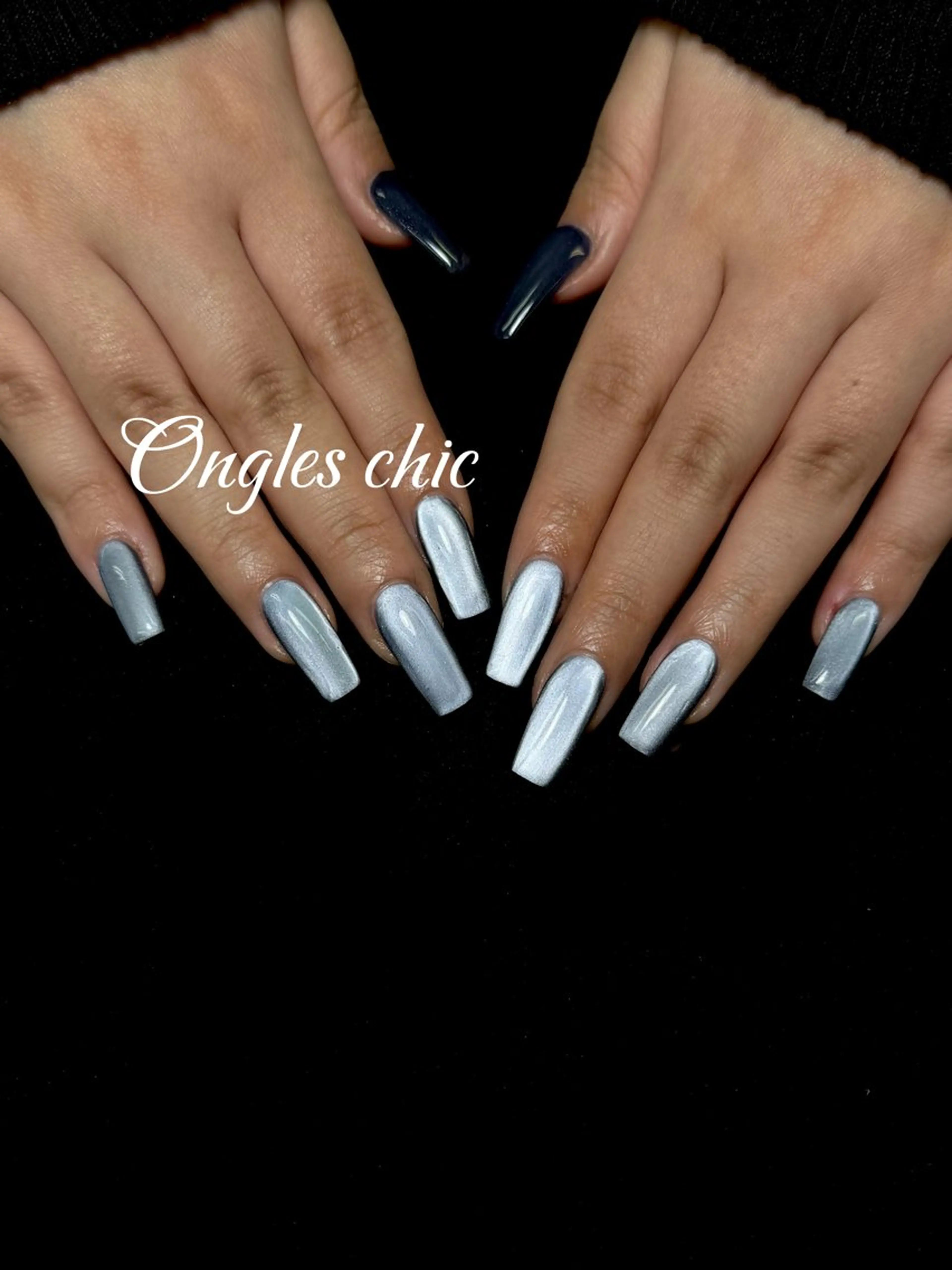 ネイル ハンドネイル ongles chicのネイルデザイン