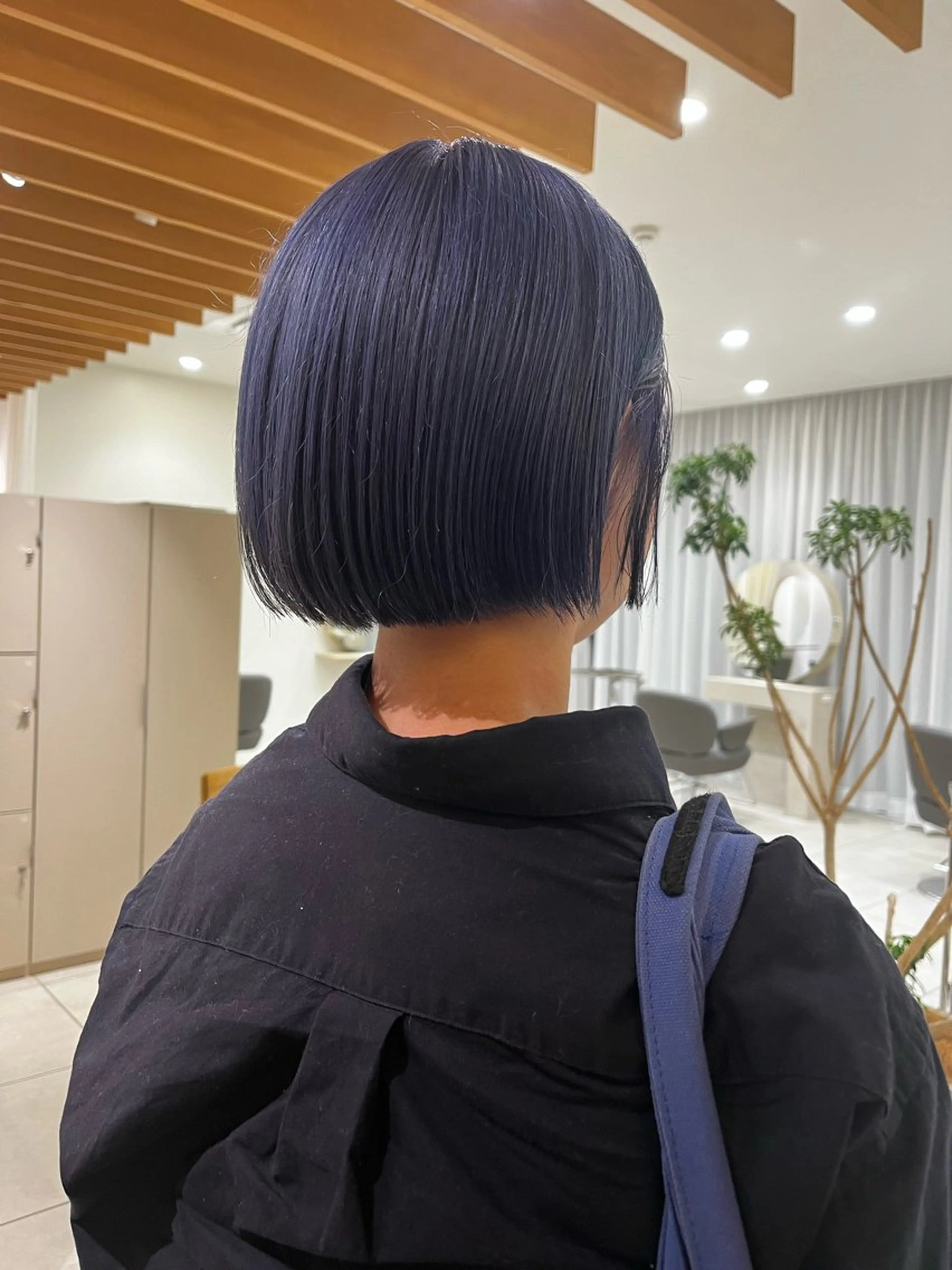 ショート カラー 透明感カラー ラベンダーカラー ボブ カットモデル/ 髪質改善/みわのヘアスタイル