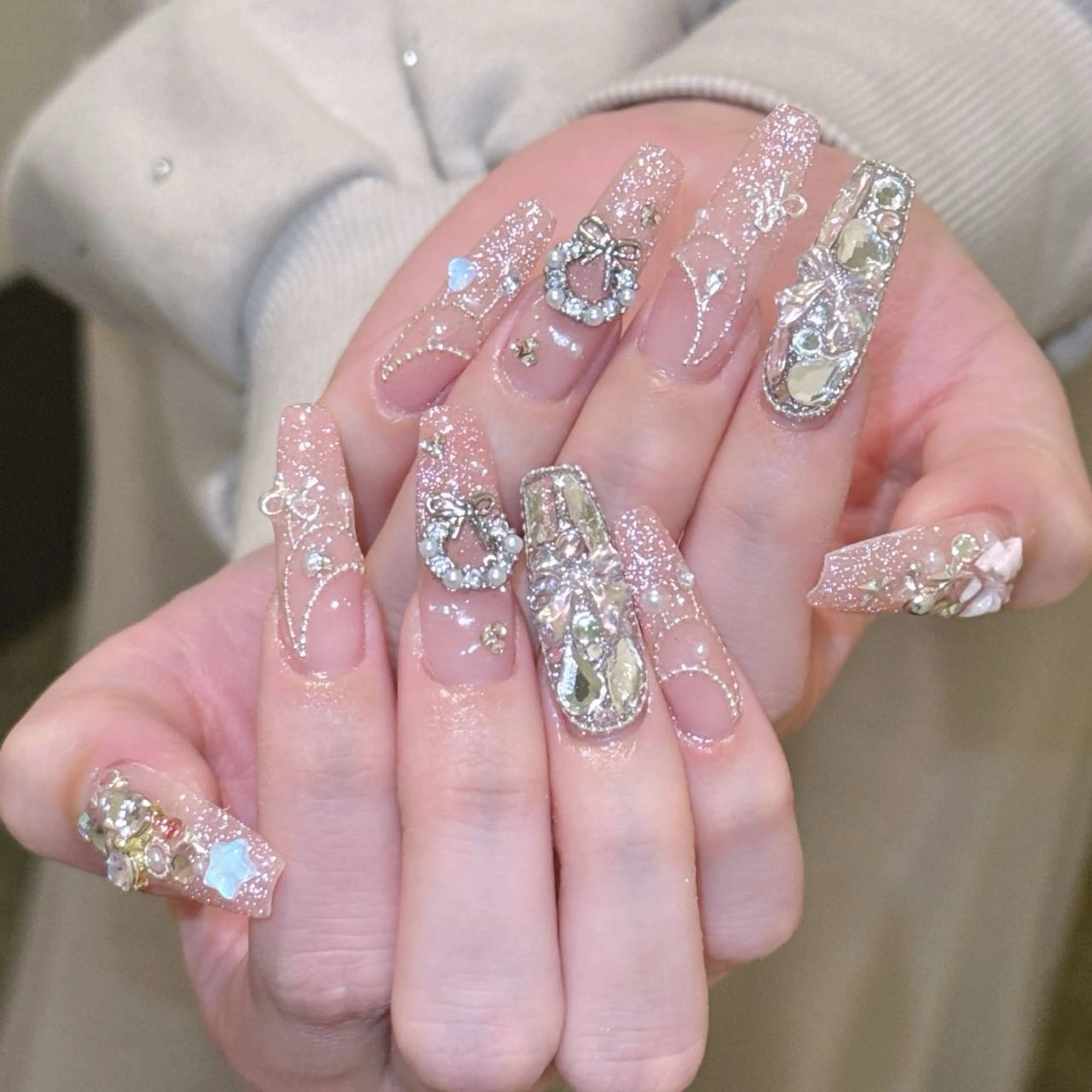 ネイル Glow Nail スカルプ専門店のネイルデザイン