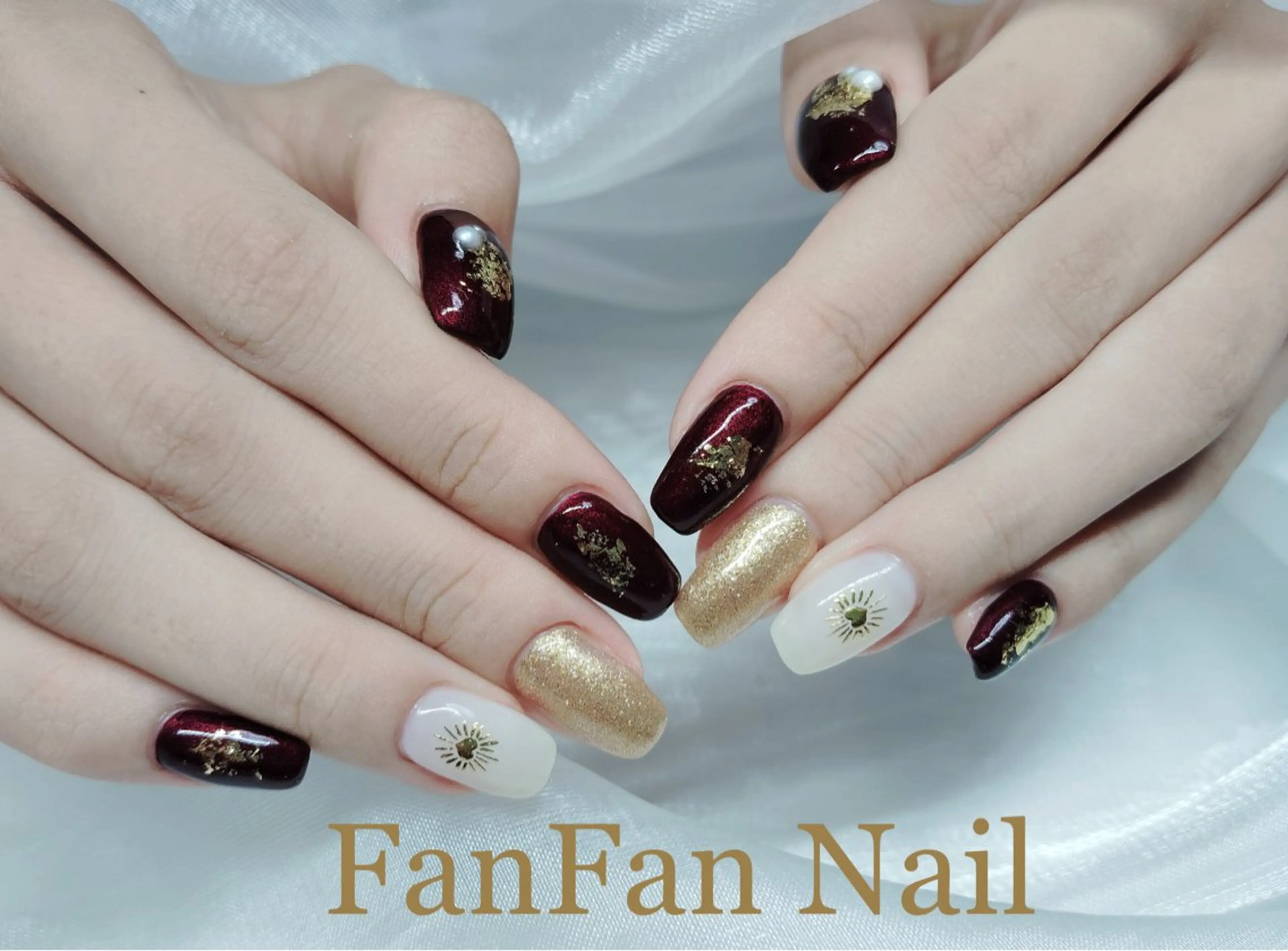 ネイル アートネイル オーロラネイル ガーリー キラキラネイル 韓国ネイル ハンドネイル KaKa FanFanNailのネイルデザイン