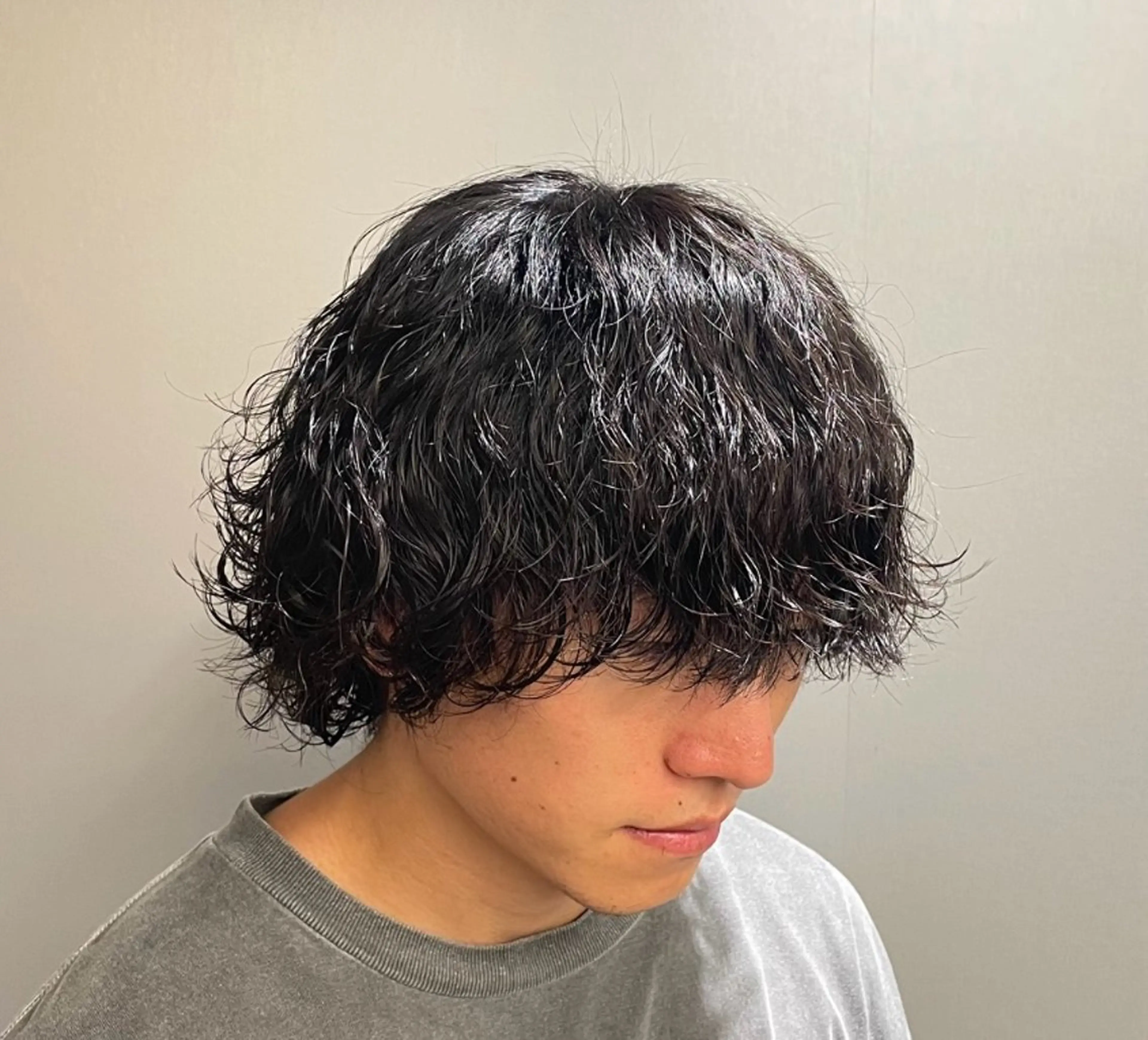 セミロング カラー パーマ ヘアアレンジ メンズ fifth 石川 凪のヘアスタイル