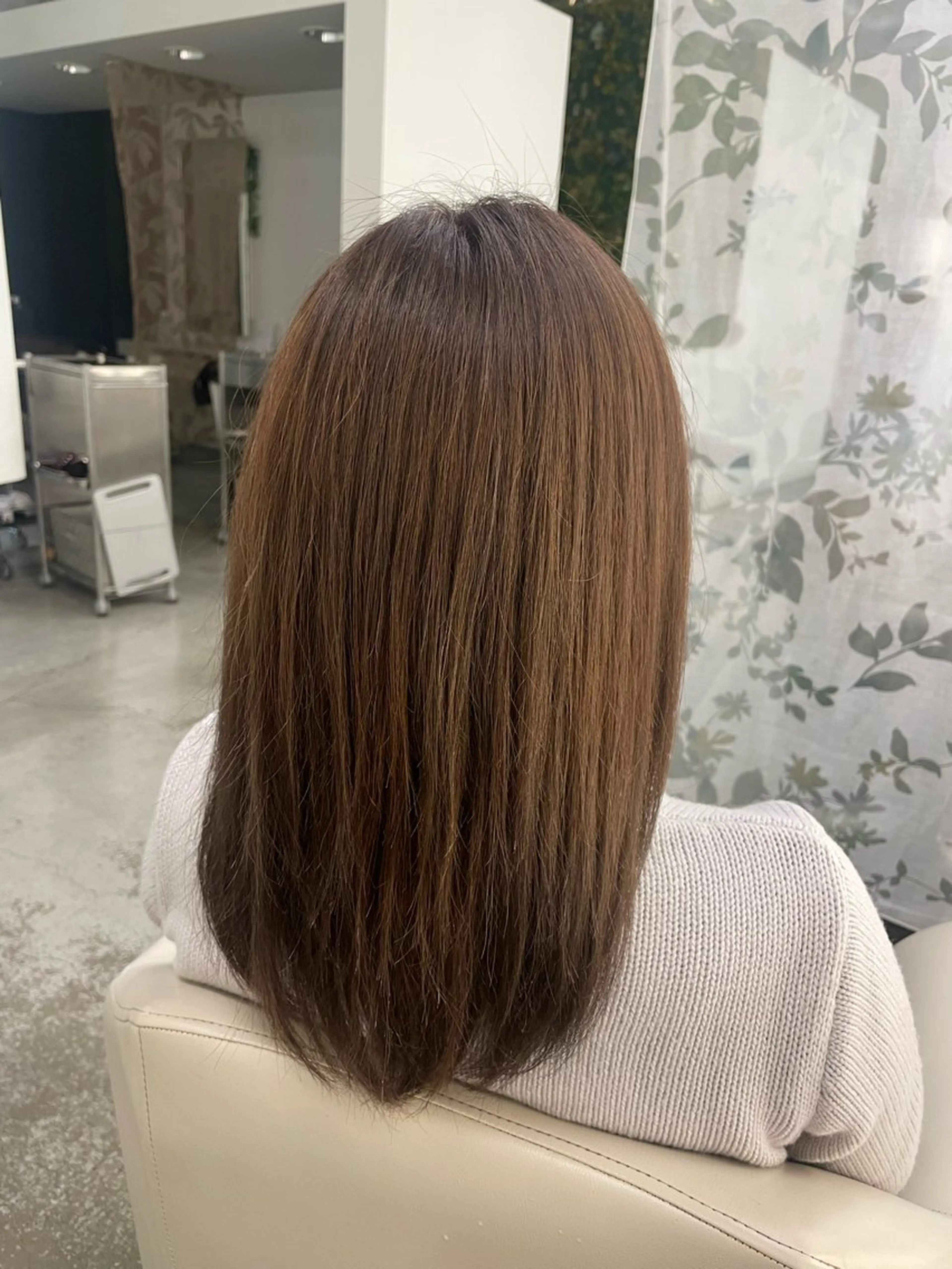 カラー 近藤 佑衣のヘアスタイル