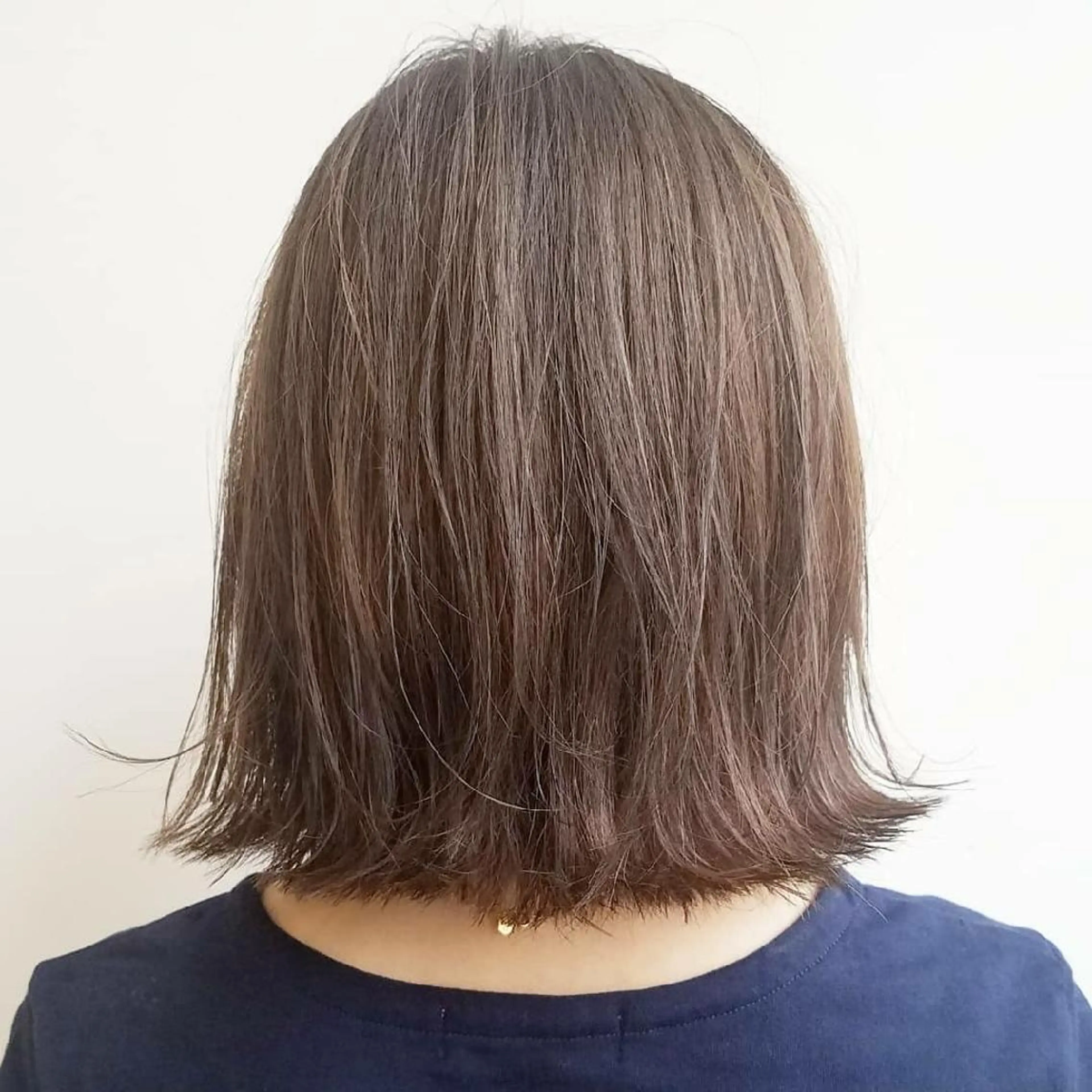 カラー ミディアム ハイライトカラー ボブ ハイライト iplus まつげ、眉毛、耳つぼのマツエク・マツパデザイン