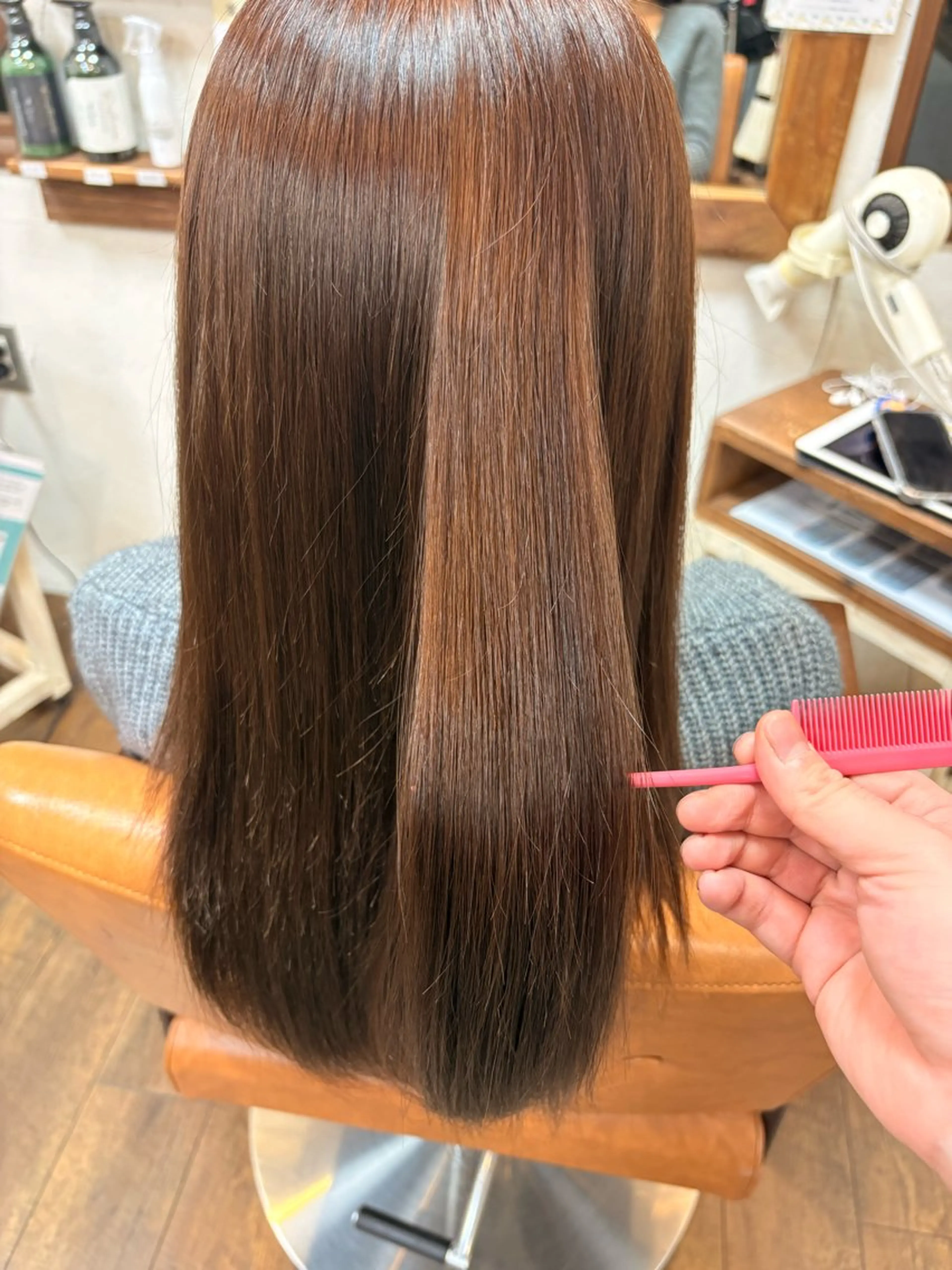 カラー ブラウンカラー 三宅　デザインカラー 透明感カラー✨のヘアスタイル