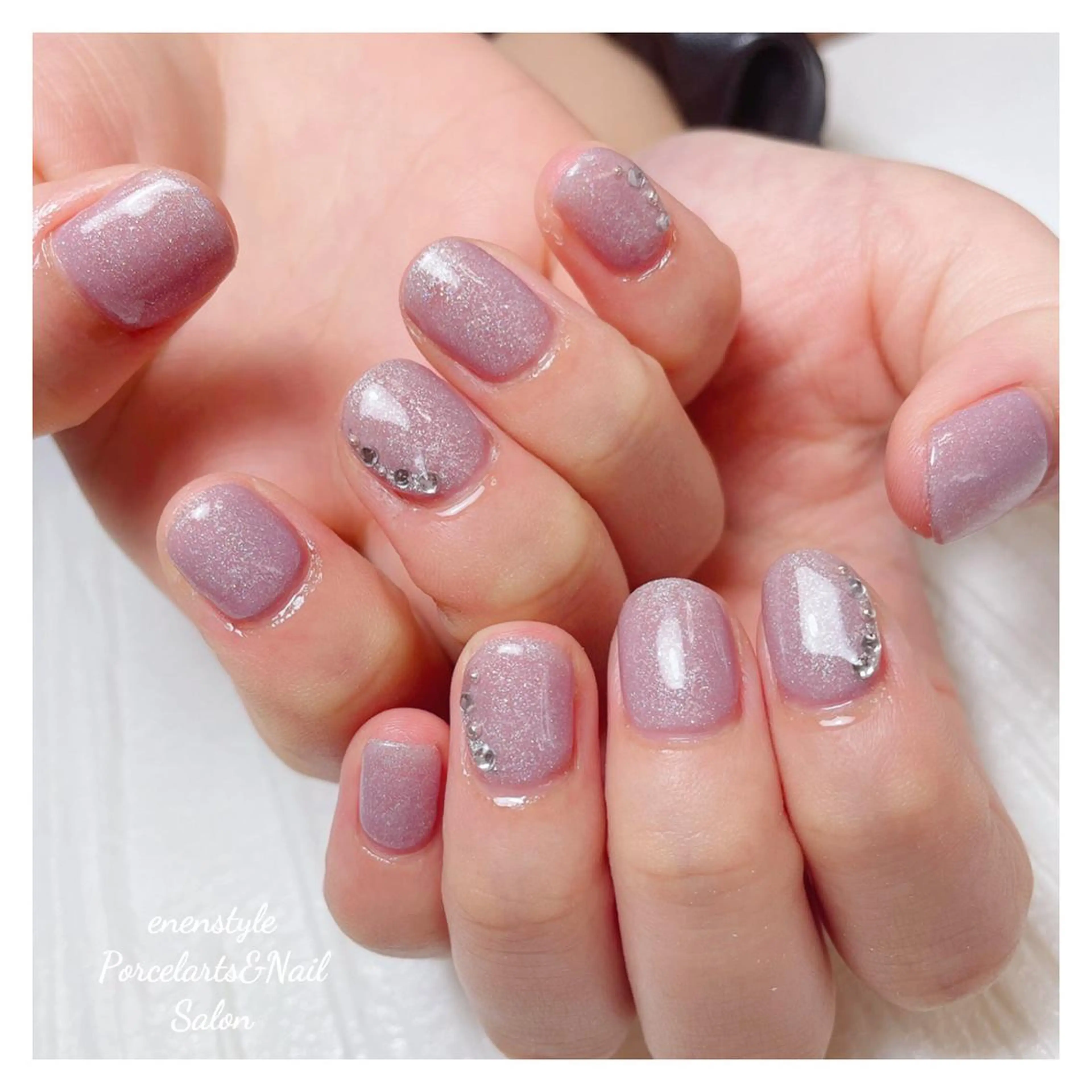 ミディアム ネイル 👑enen style👑のネイルデザイン