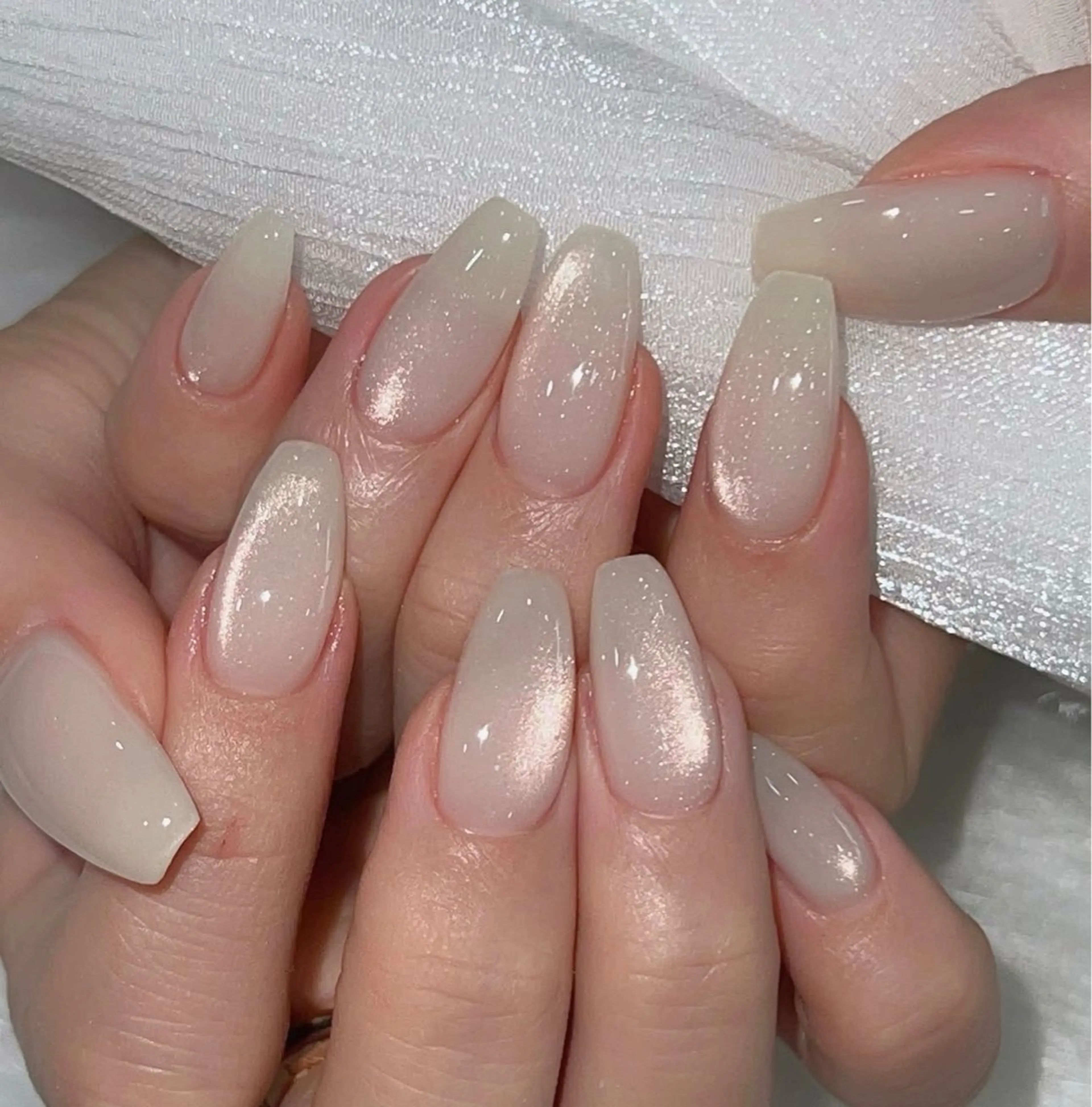 ネイル チークネイル フレンチネイル グラデーション 韓国ネイル マグネットネイル Hana Nailのネイルデザイン