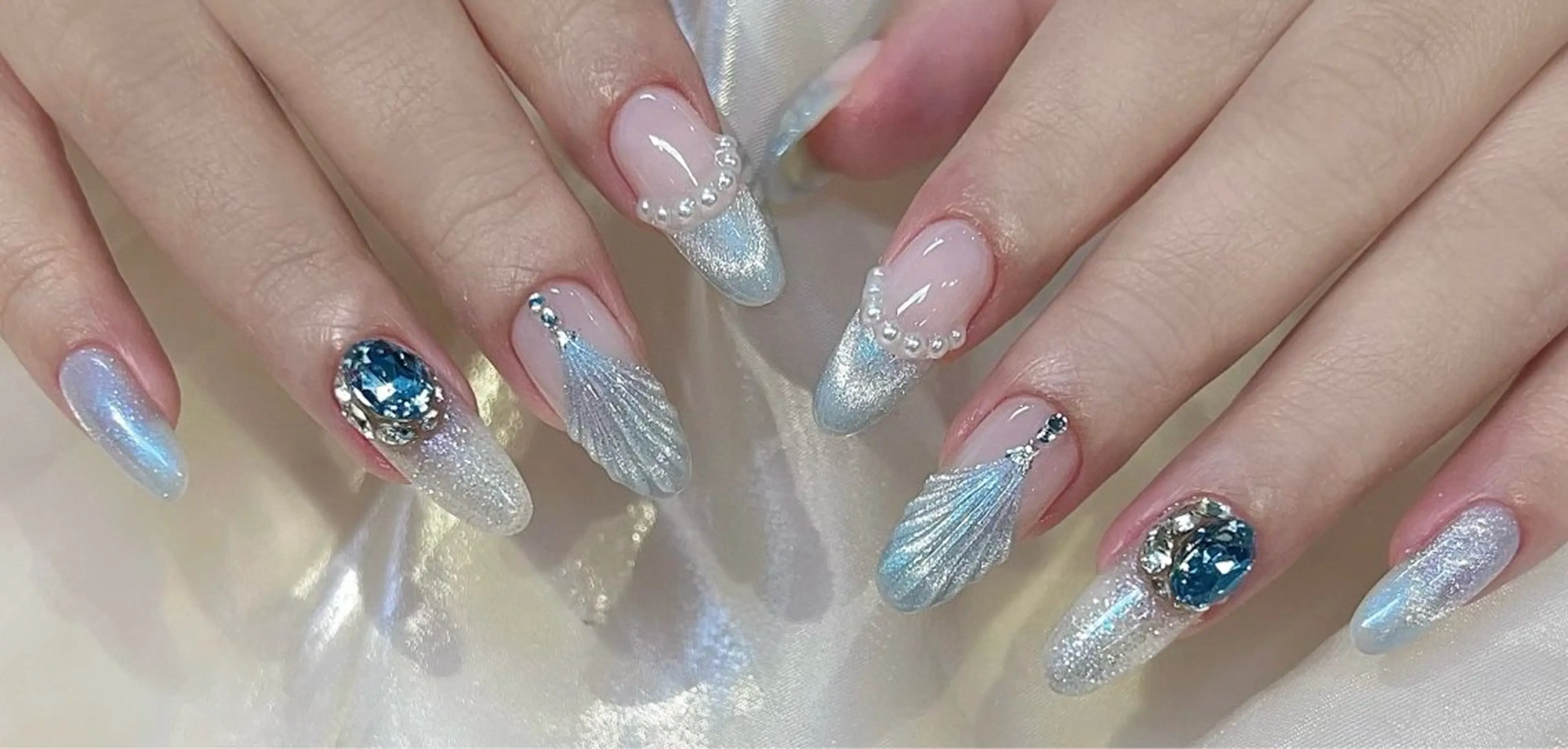 ネイル Horie 雪のネイルデザイン