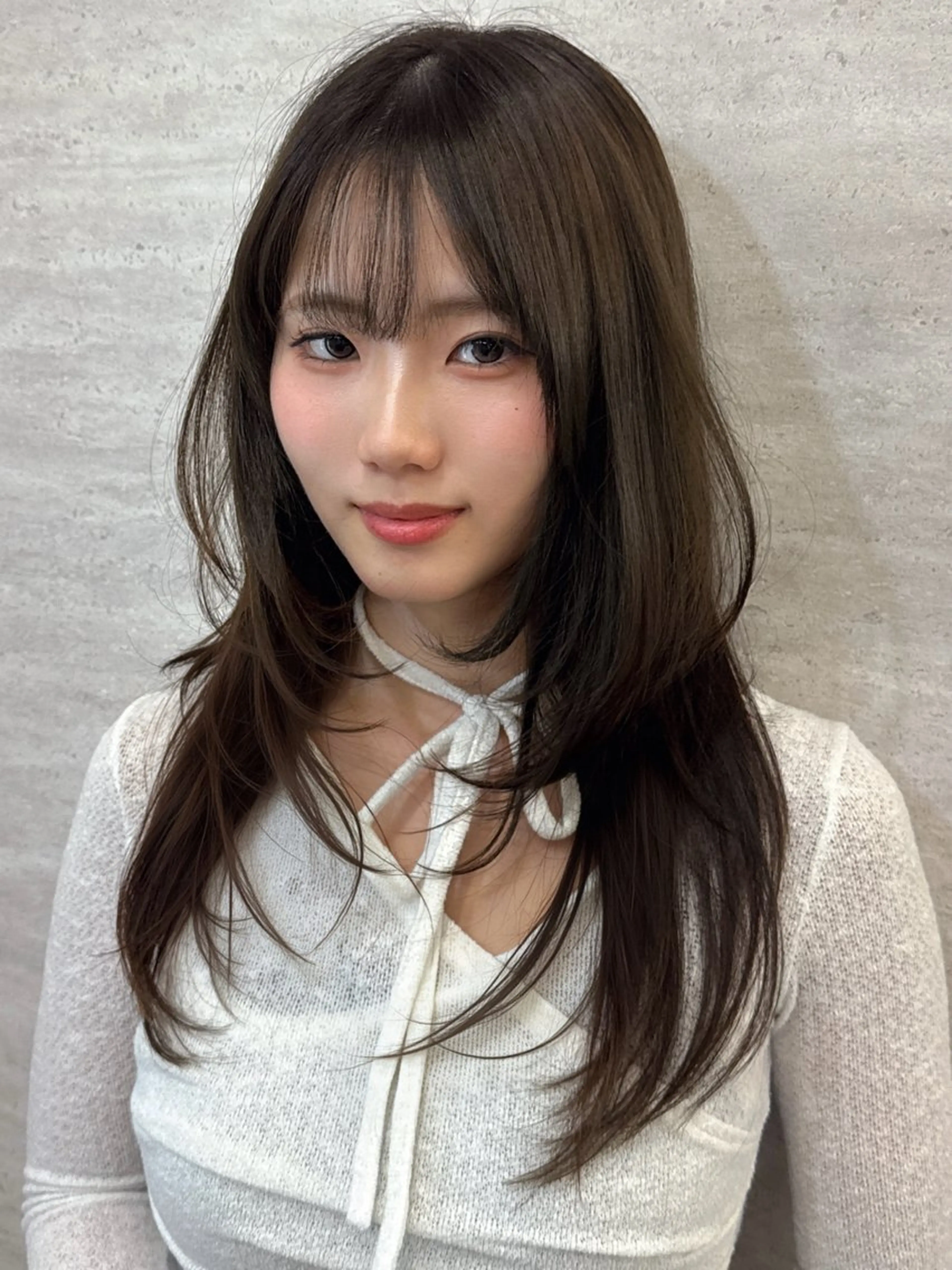 ロング カラー ヘアアレンジ ヘアカラー トリートメント 韓国レイヤーカット/ 儚げカラーチナツのヘアスタイル
