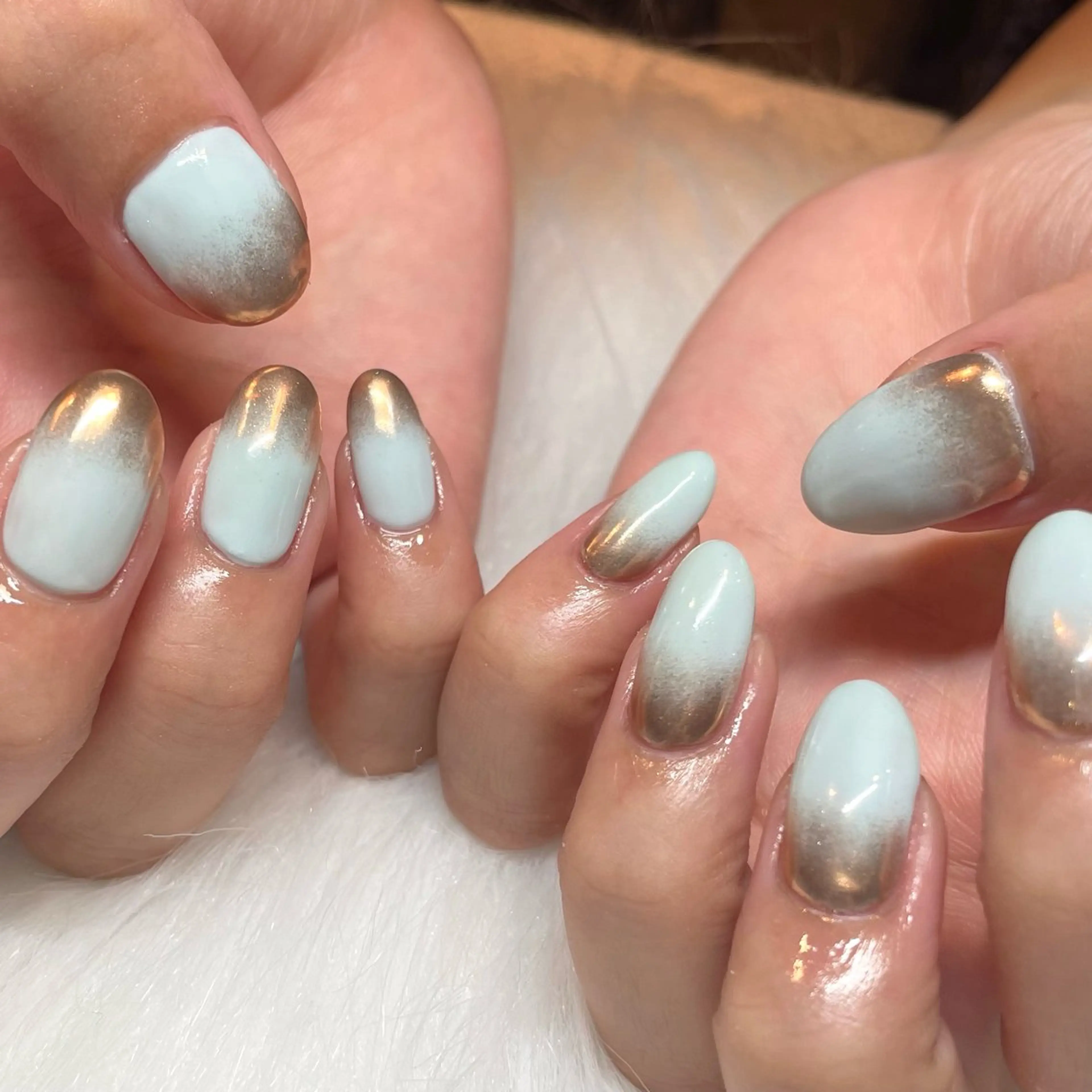 ネイル ミラーネイル ハンドネイル Nail ヌシん家 AKANEのネイルデザイン
