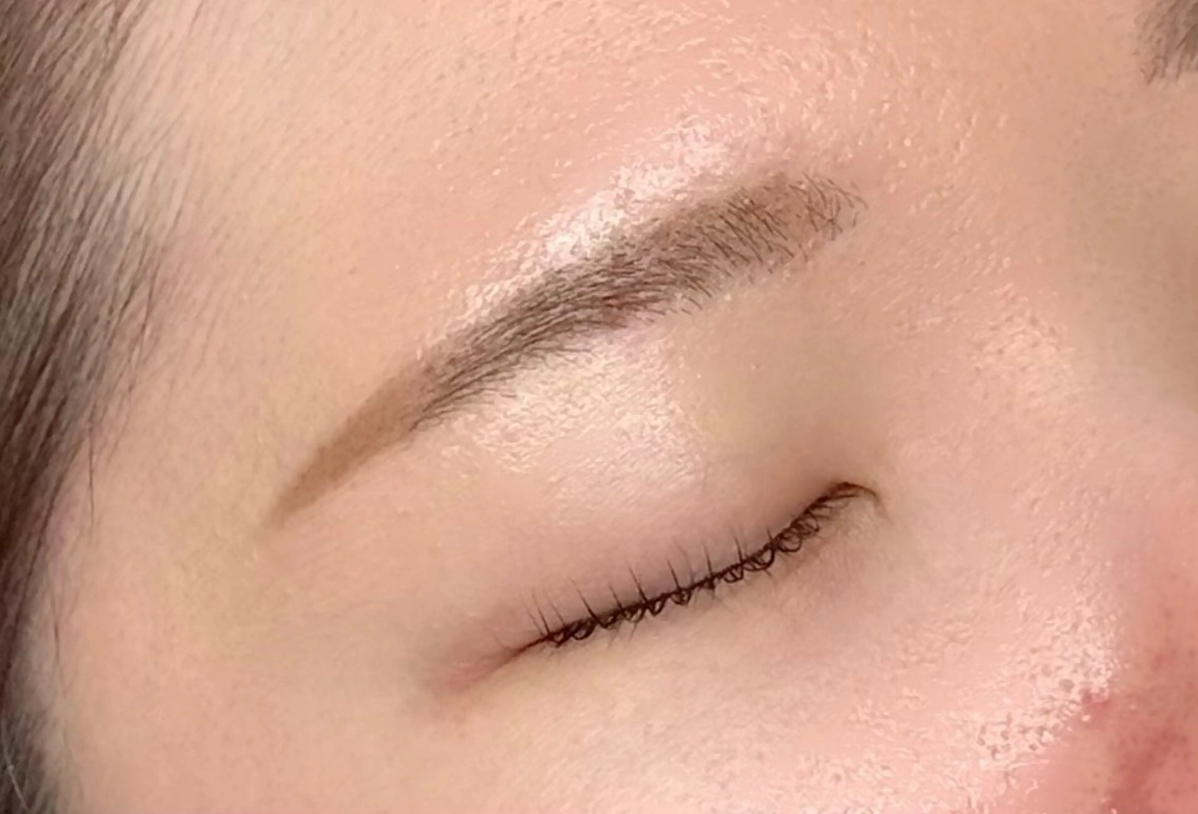 アイブロウ Ange clair所属・Ange clair / yuiのマツエク・マツパデザイン