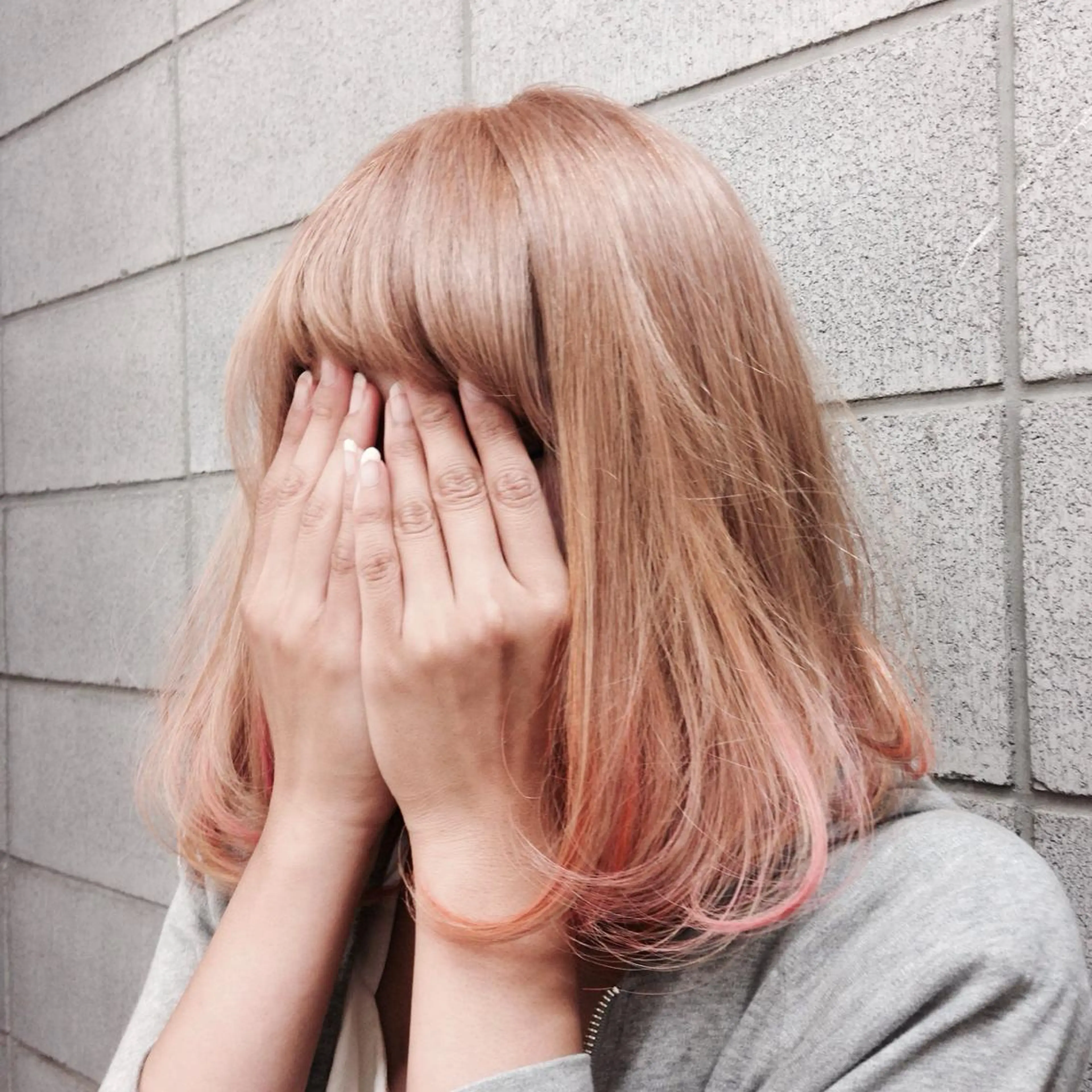 ミディアム カラー ITO YUKIのヘアスタイル