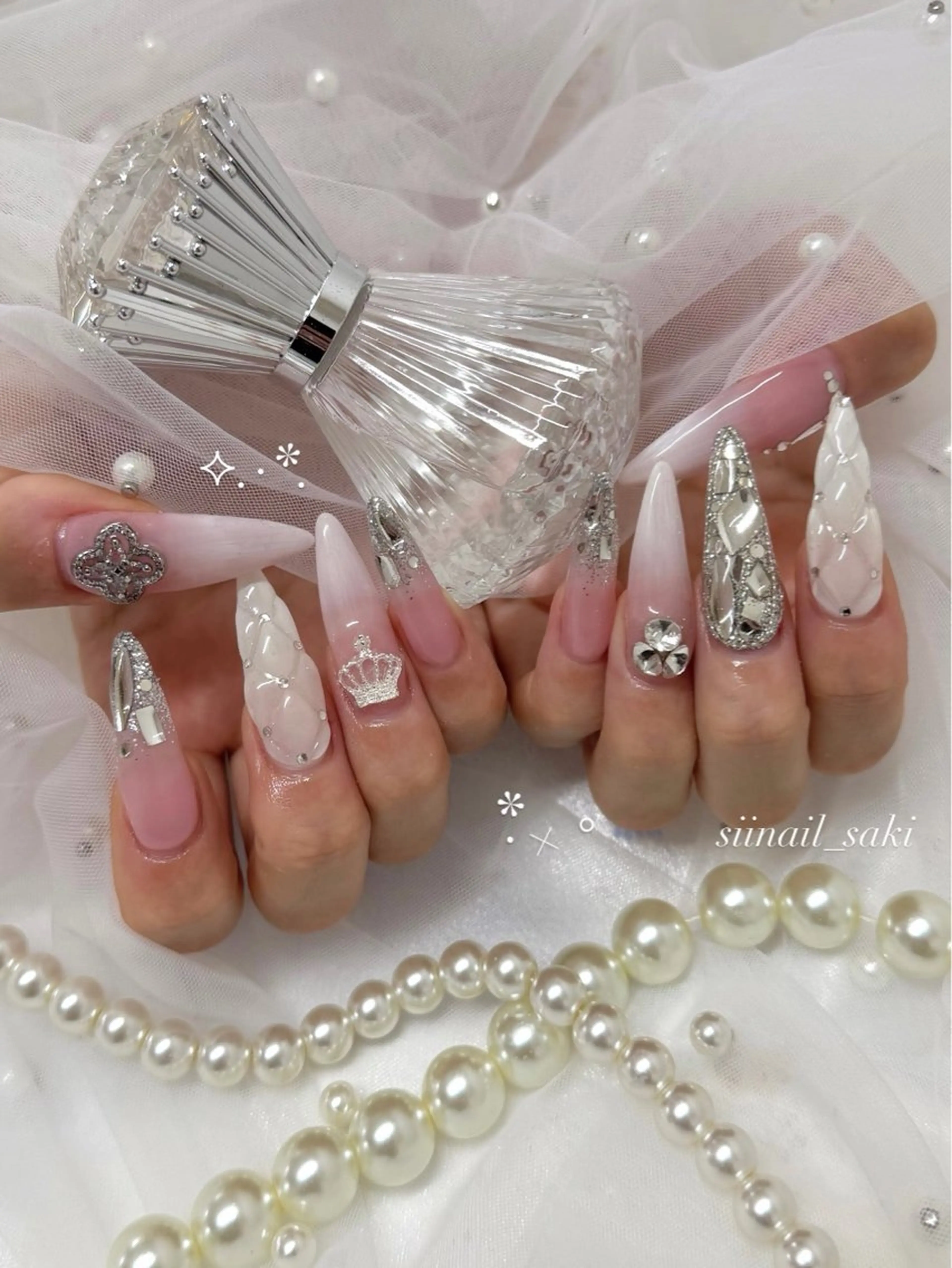 ネイル Sii nail 🤍SAKIのネイルデザイン