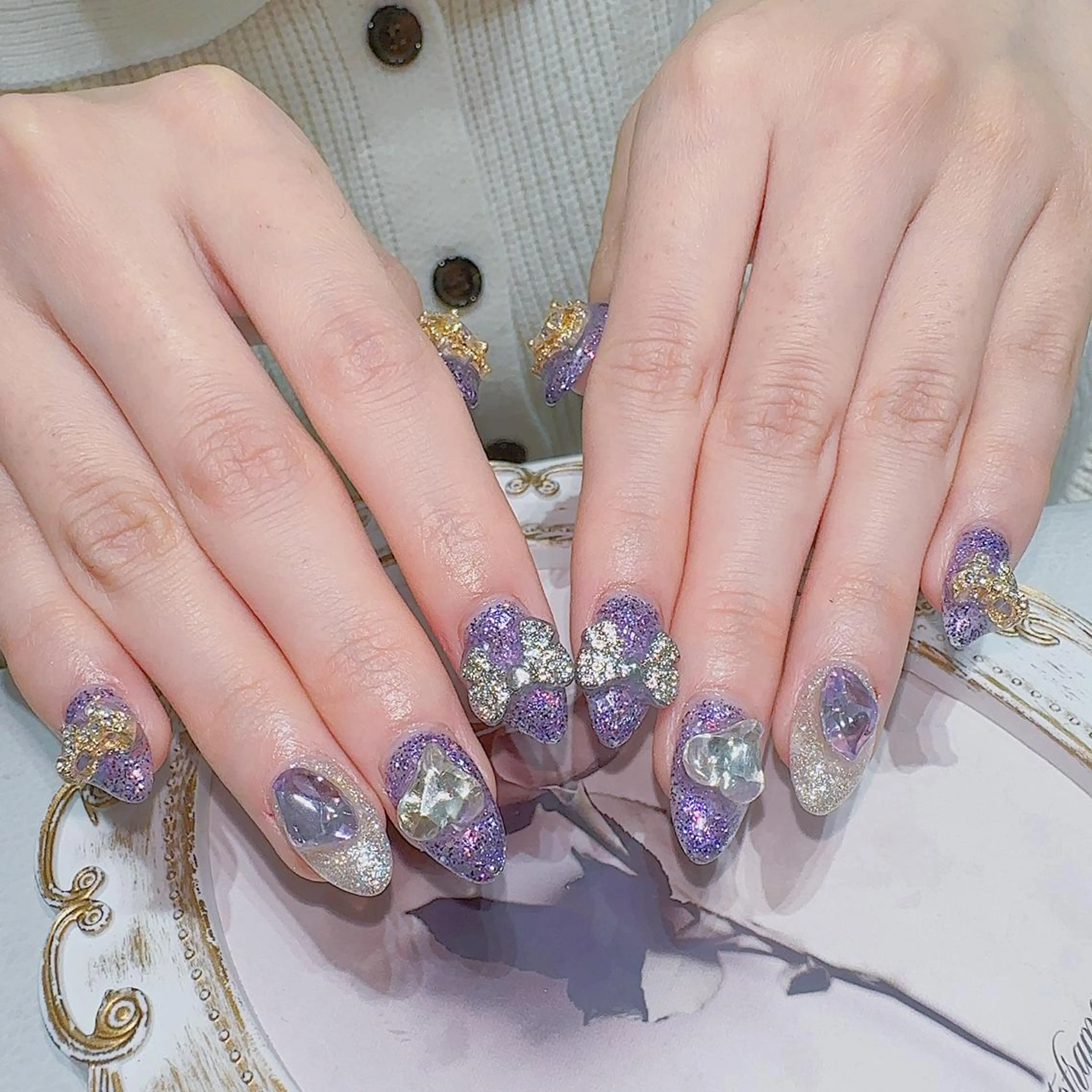 ネイル ハンドネイル Queens momoのネイルデザイン