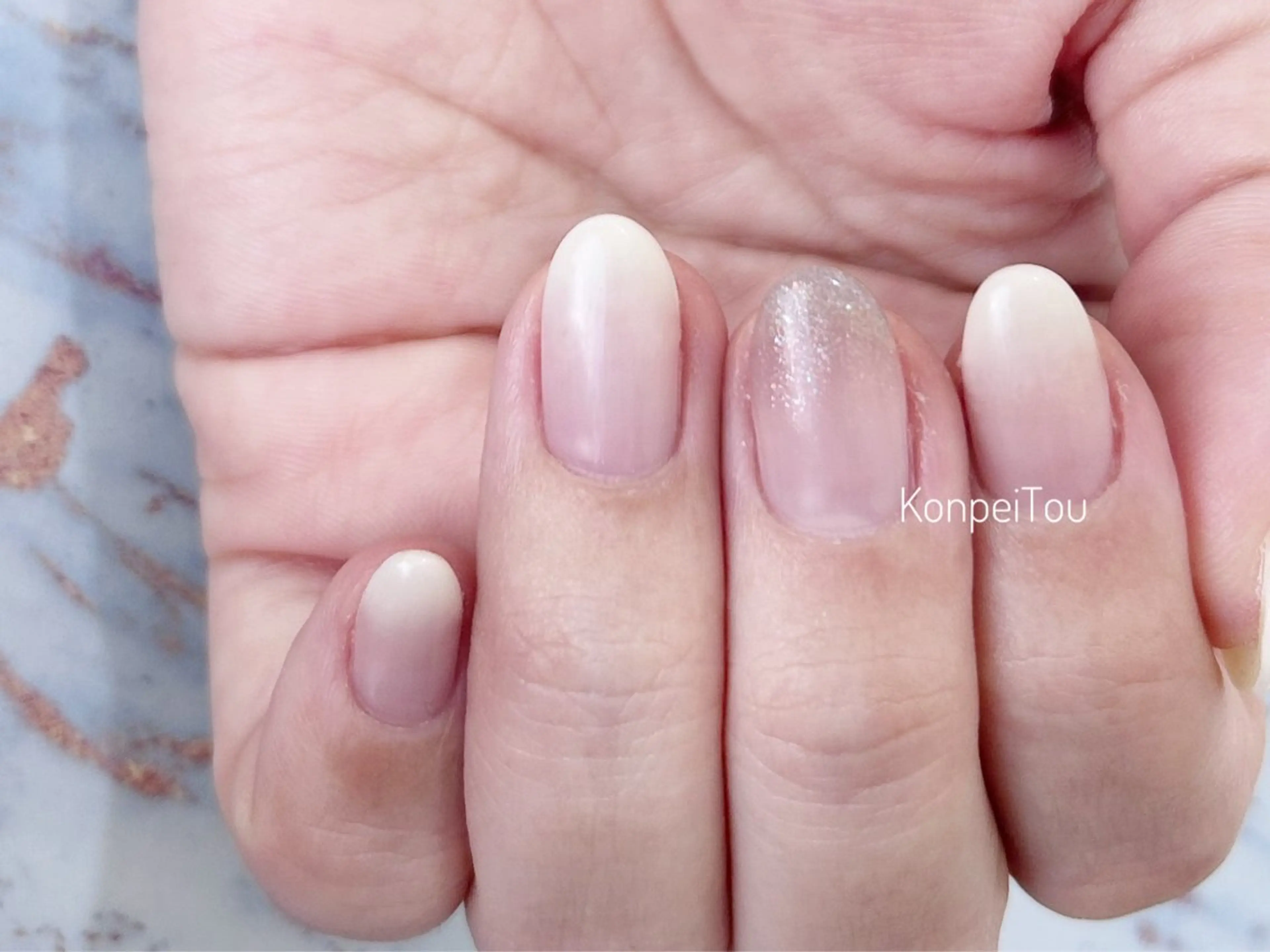 ネイル おうちのネイルサロン　konpeiTou〜こんぺいとう〜所属・おうちのネイルサロン KonpeiTouのネイルデザイン