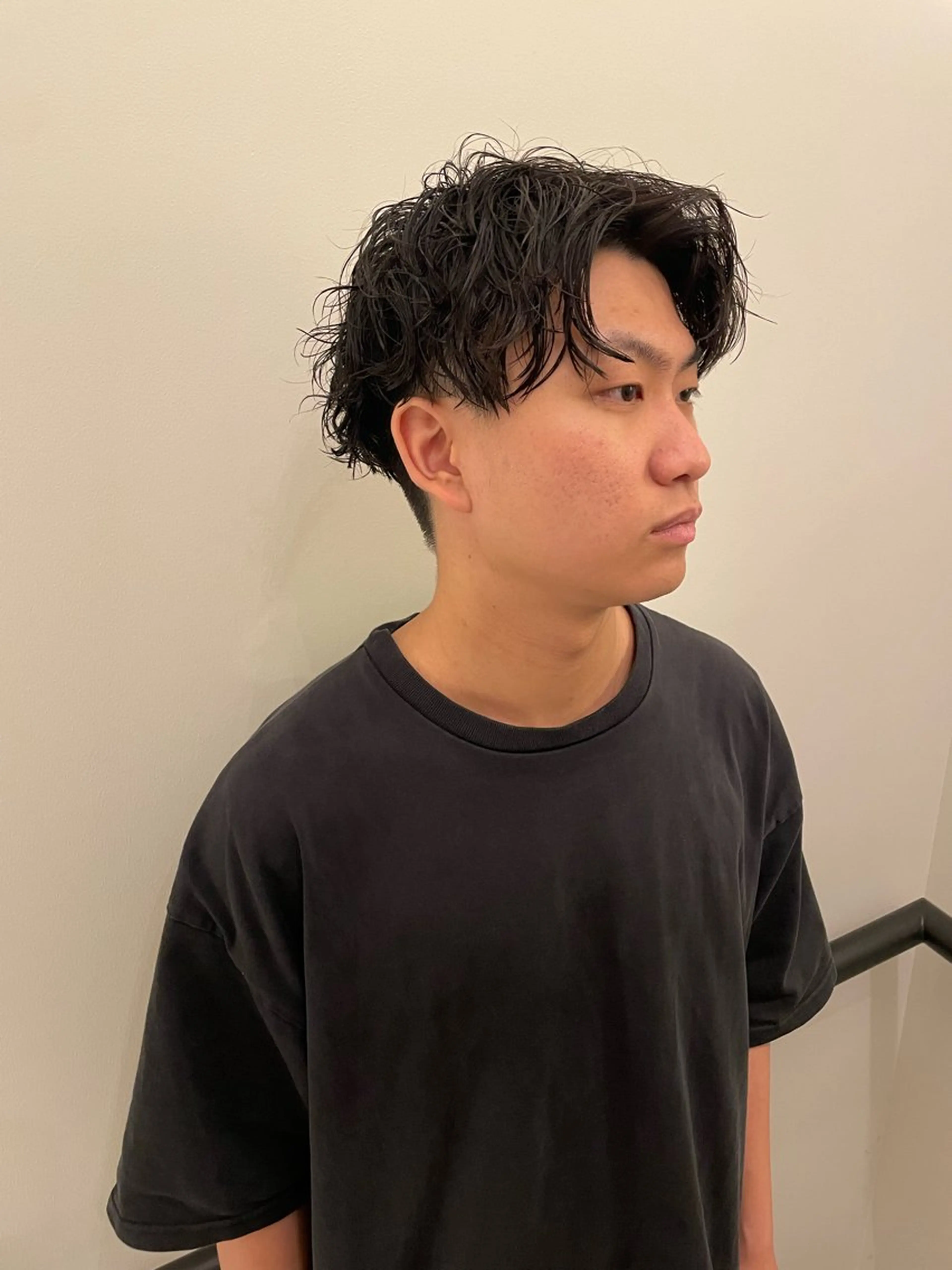 ショート パーマ メンズ メンズパーマ ニュアンスパーマ カット パーマ ニュアンスカラー🫧 加納のヘアスタイル