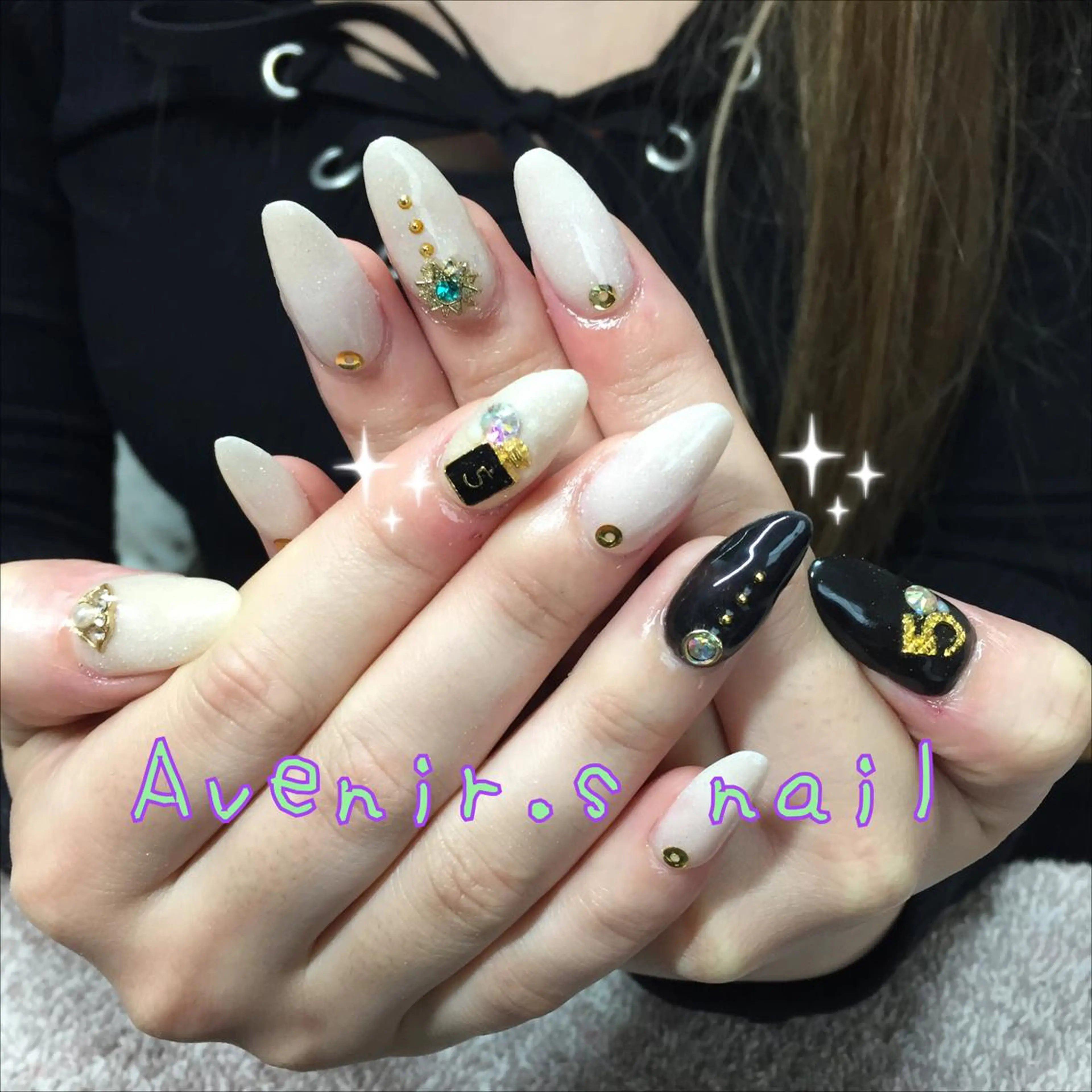 ネイル スカルプネイル Home Salon Avenir.のネイルデザイン