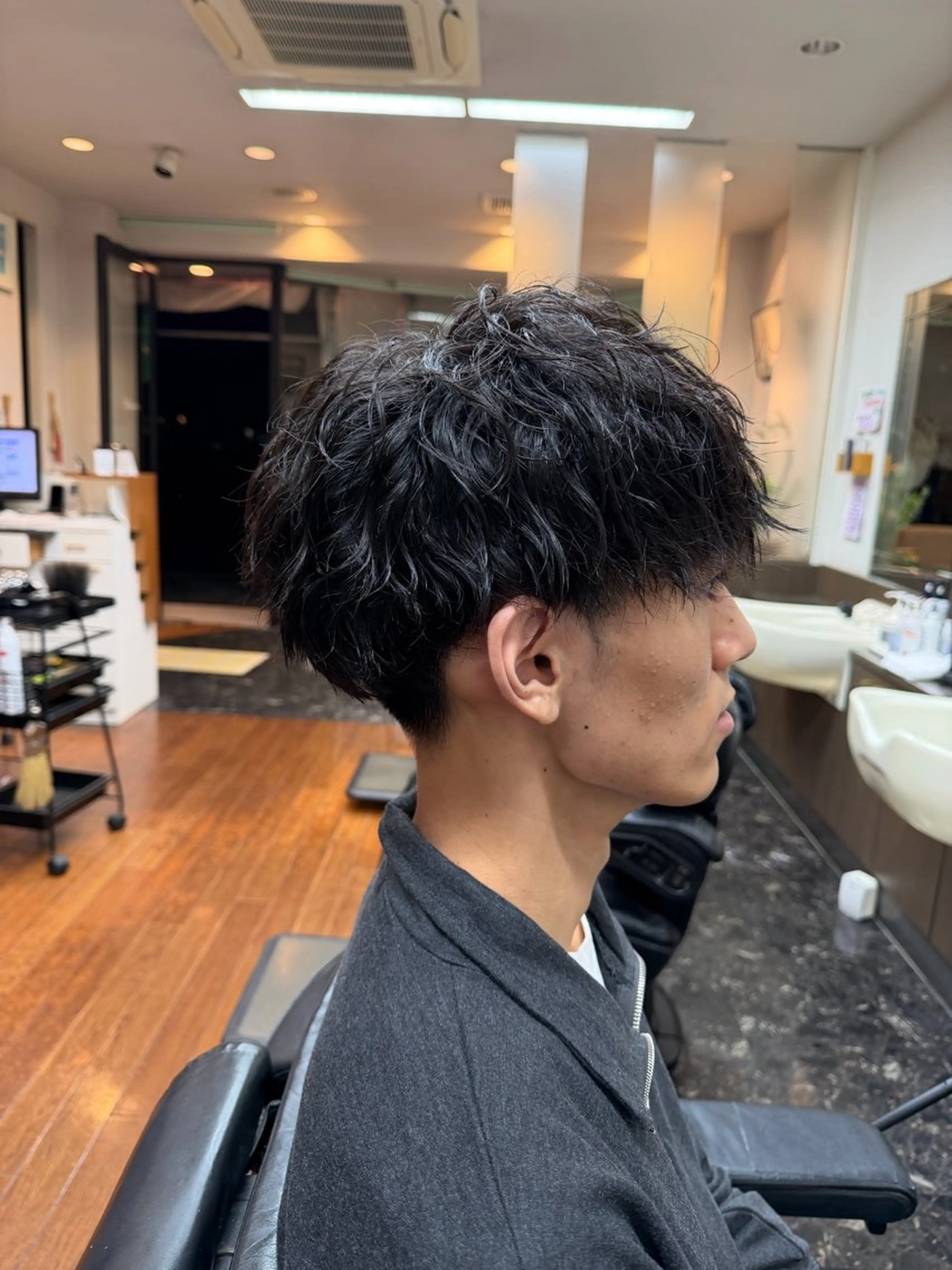 ショート パーマ メンズ 竹村 勇輝のヘアスタイル