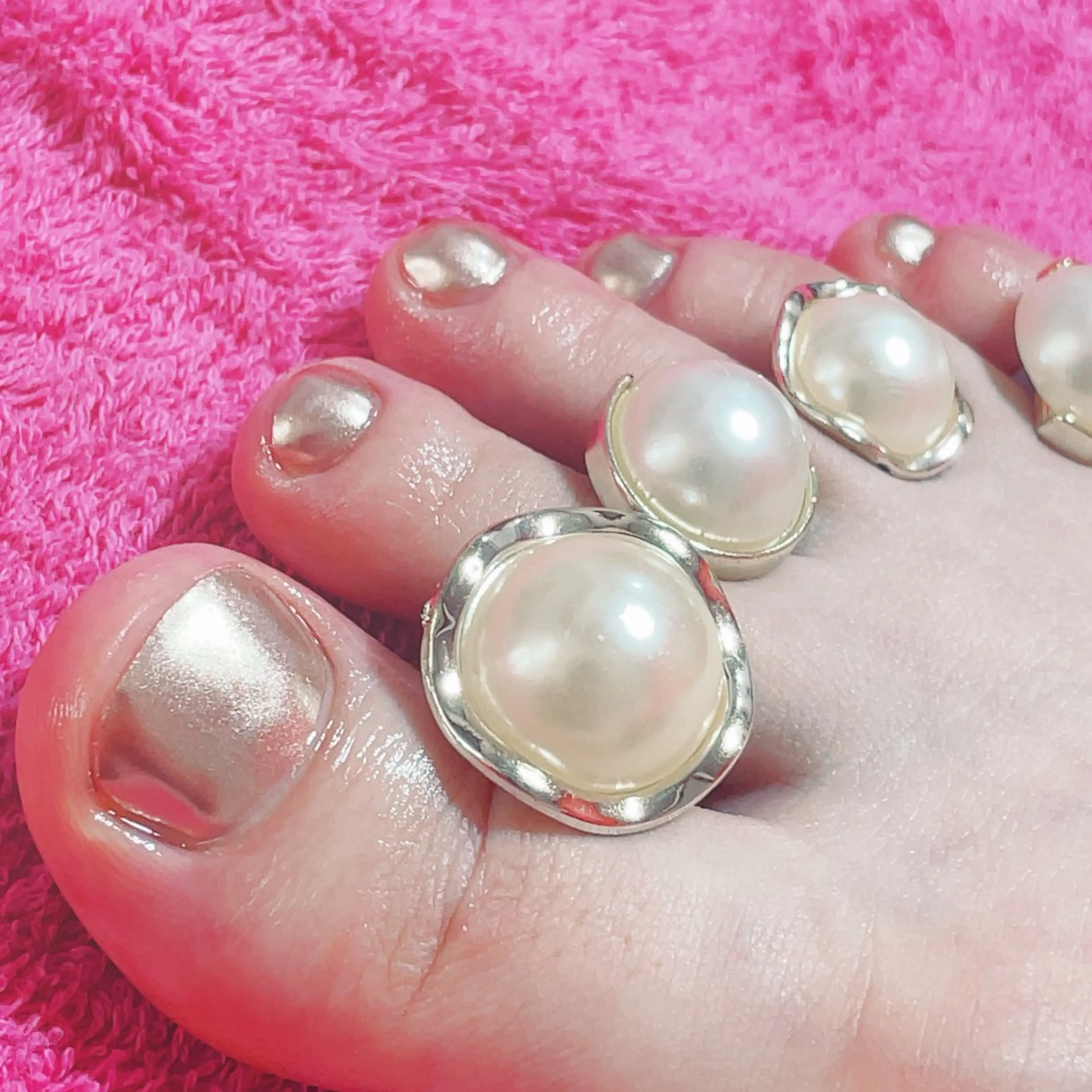 ネイル フットネイル かかと角質ケア opal所属・樫村 美波のネイルデザイン