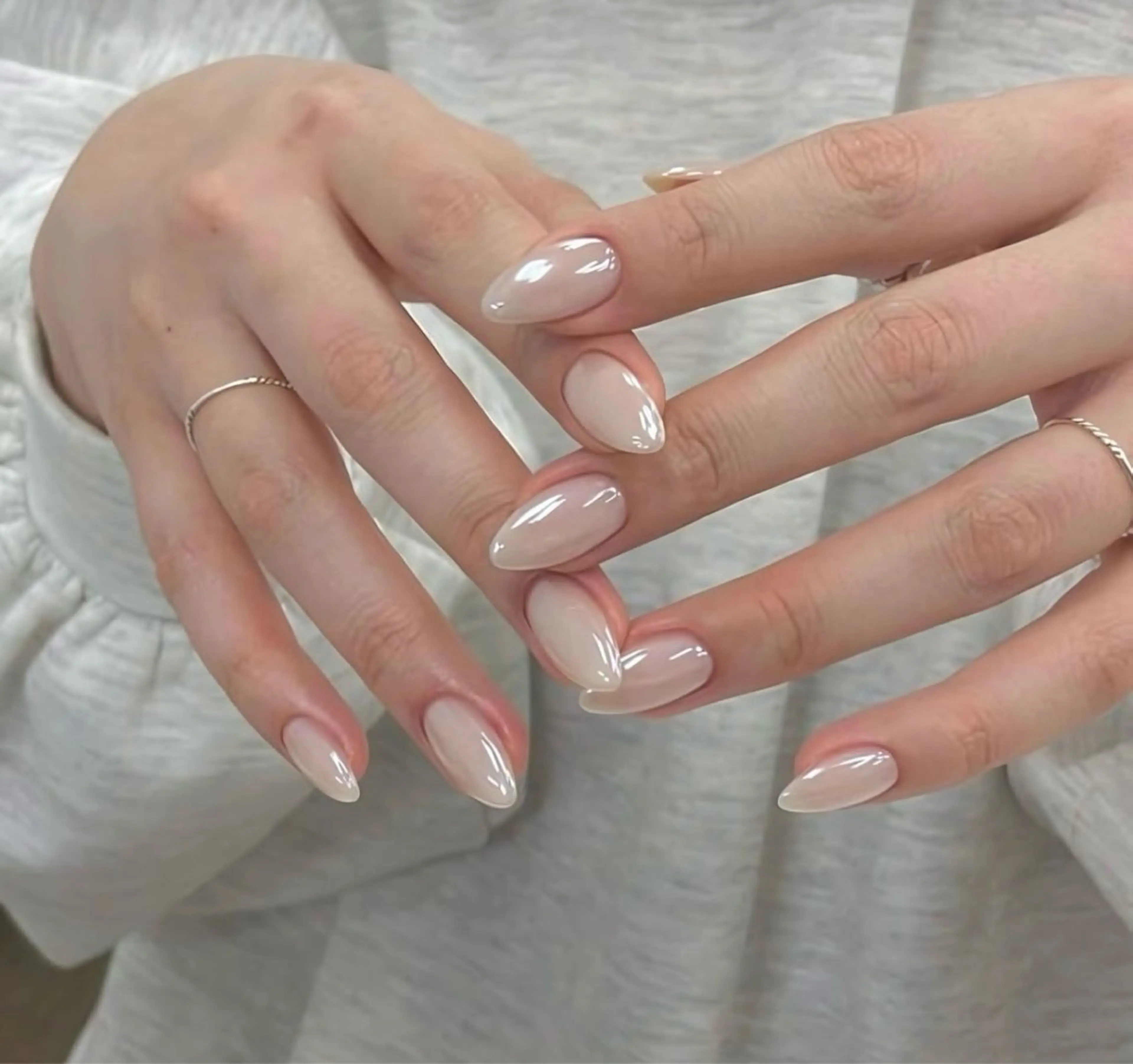 ネイル オーロラネイル 夏ネイル ハンドネイル TABI ANA.CHUOのネイルデザイン