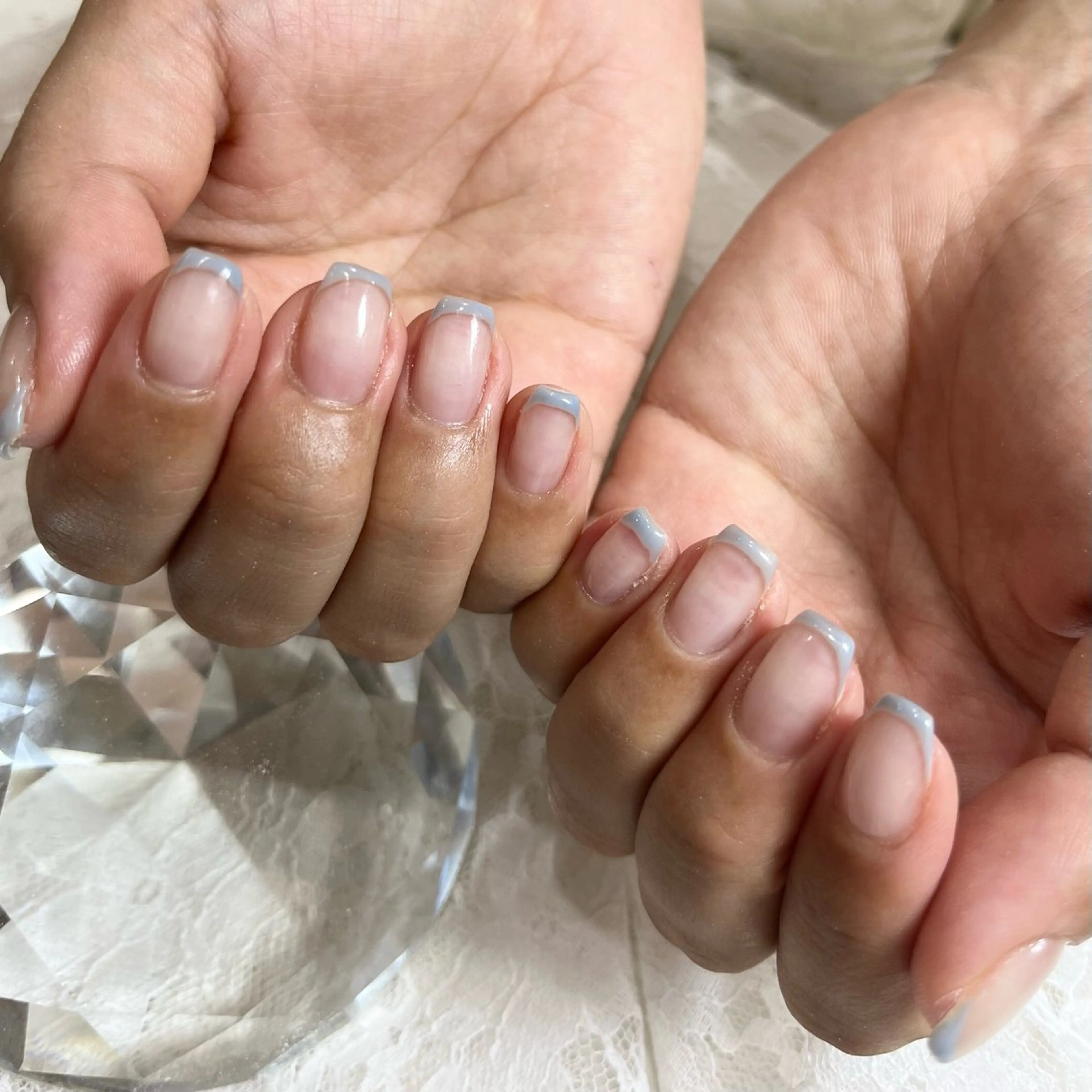 ネイル フレンチネイル 水色 ハンドネイル Nail Salon Elpisのネイルデザイン