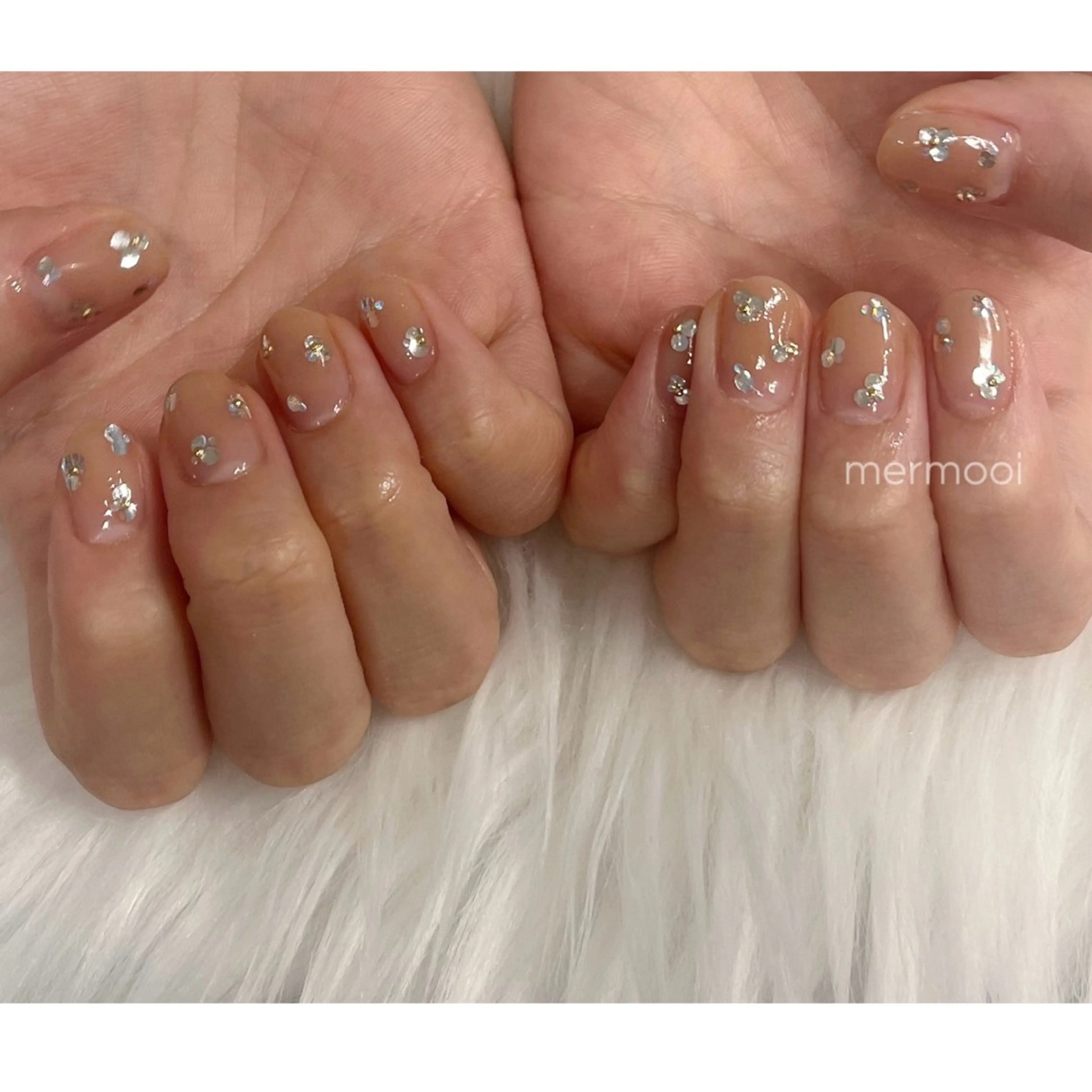 ネイル ニュアンスネイル シンプルネイル ハンドネイル melumooi nailのネイルデザイン