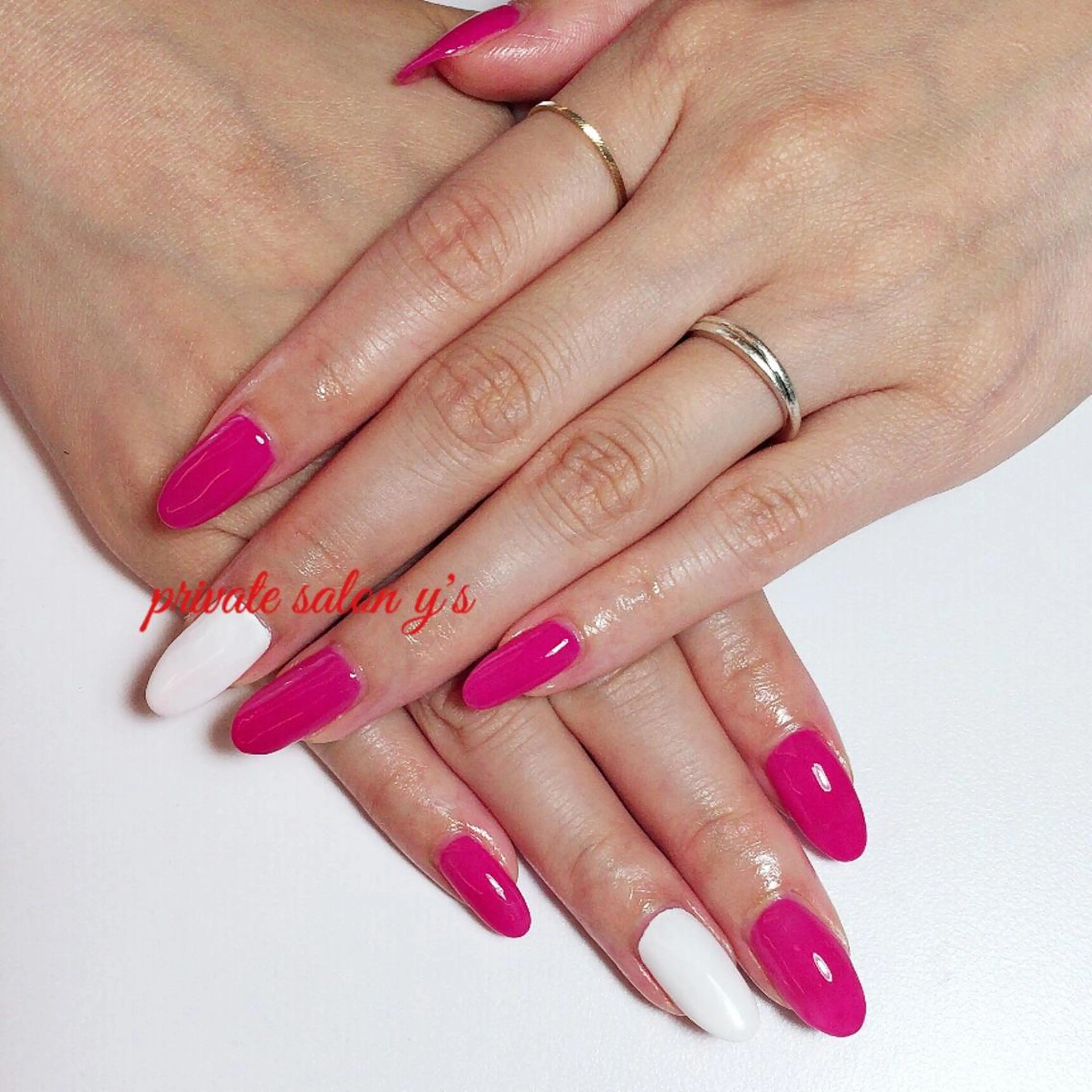 ネイル y' sのネイルデザイン